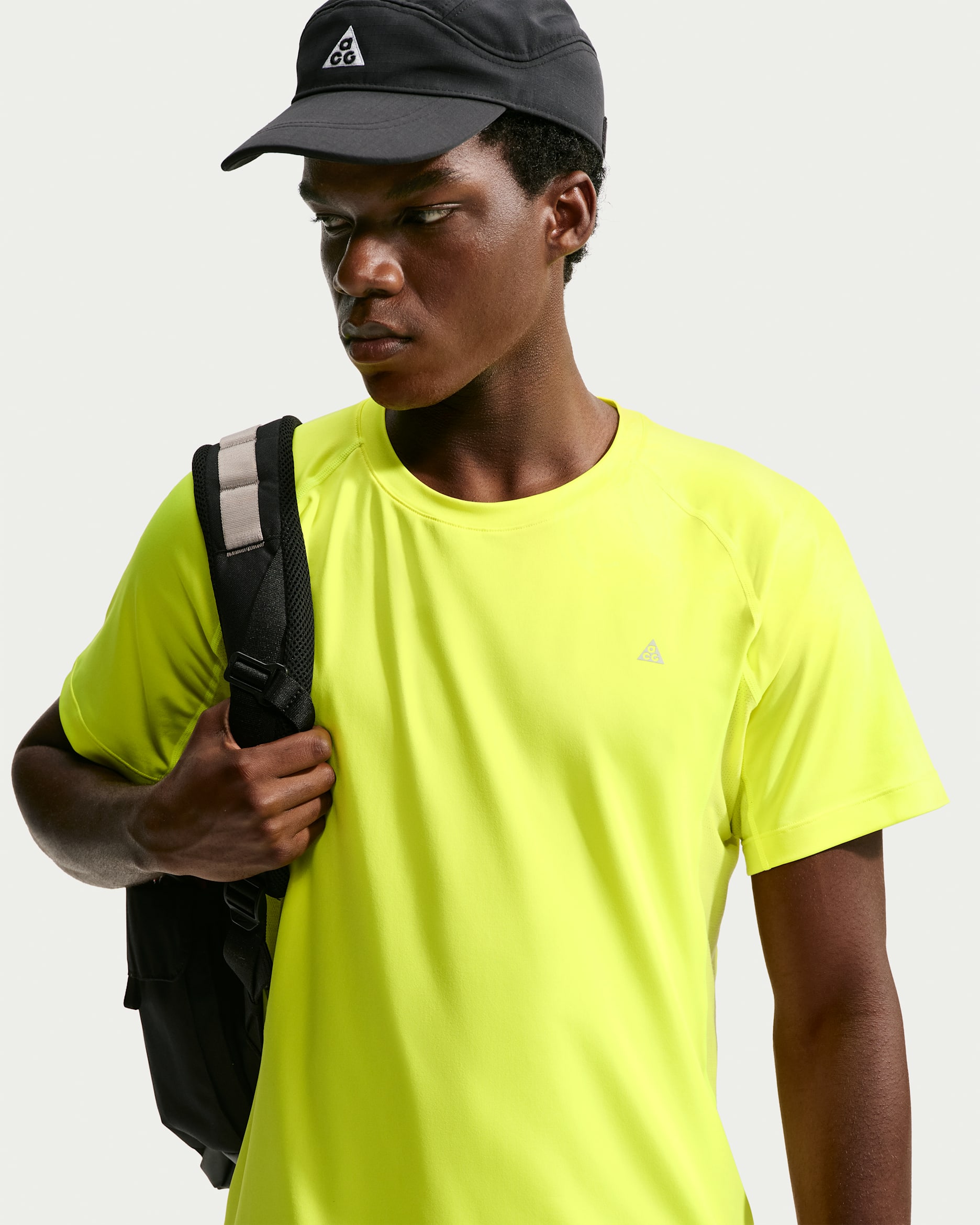 ACG Wildsee Men's Dri-FIT Short-Sleeve Base Layer Top - Lemon Venom/Summit White