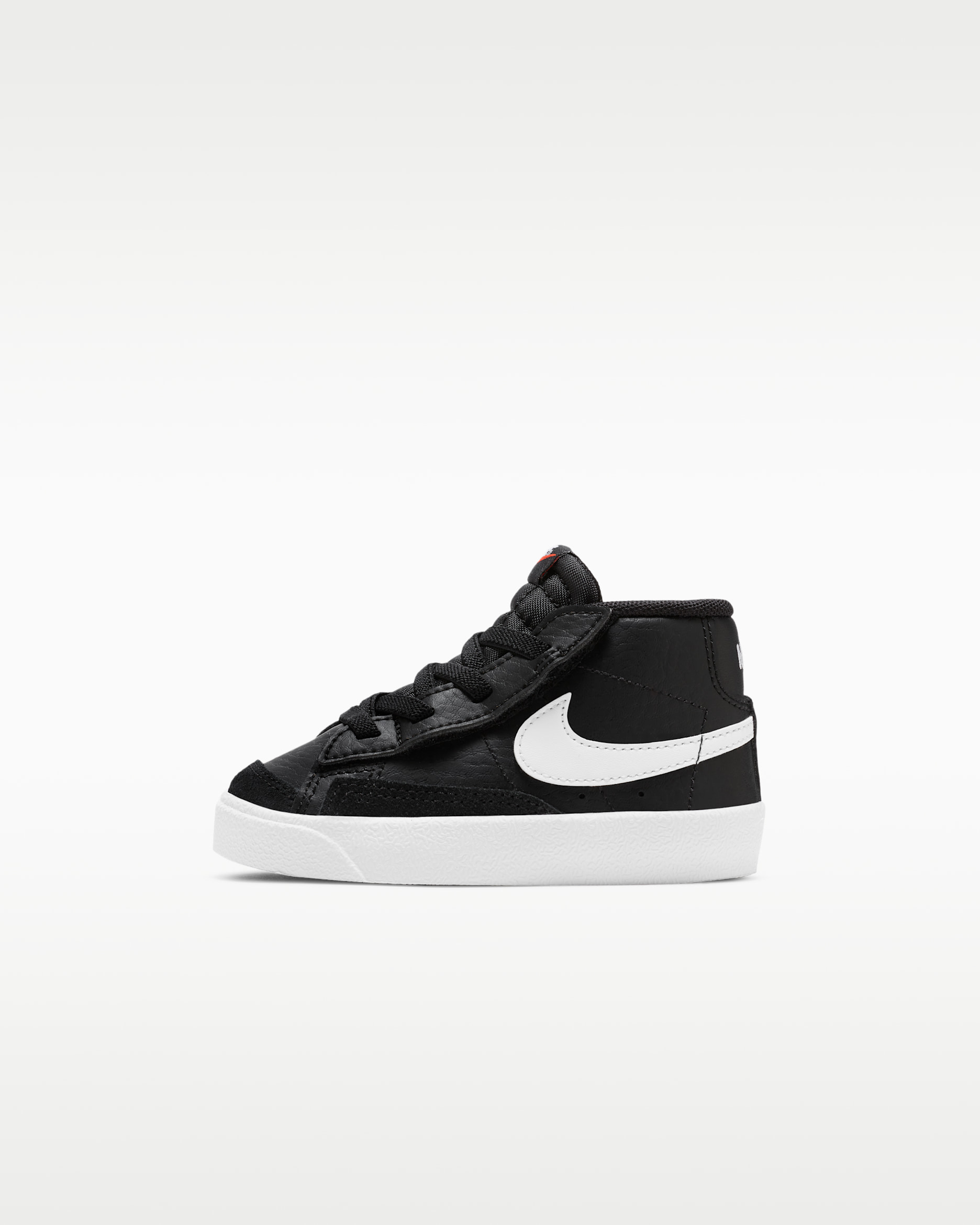 Tenis para bebé e infantil Nike Blazer Mid '77 - Negro/Blanco/Naranja team/Vela