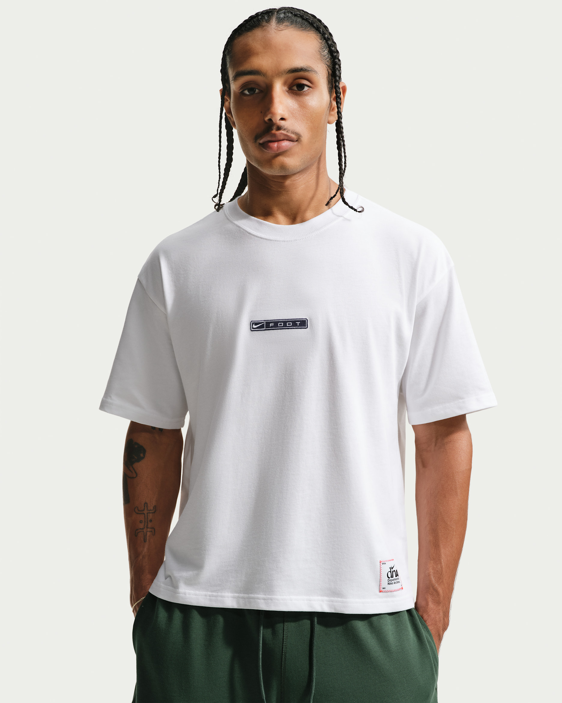 Nike Sportswear T-shirt voor heren - Wit/Blackened Blue