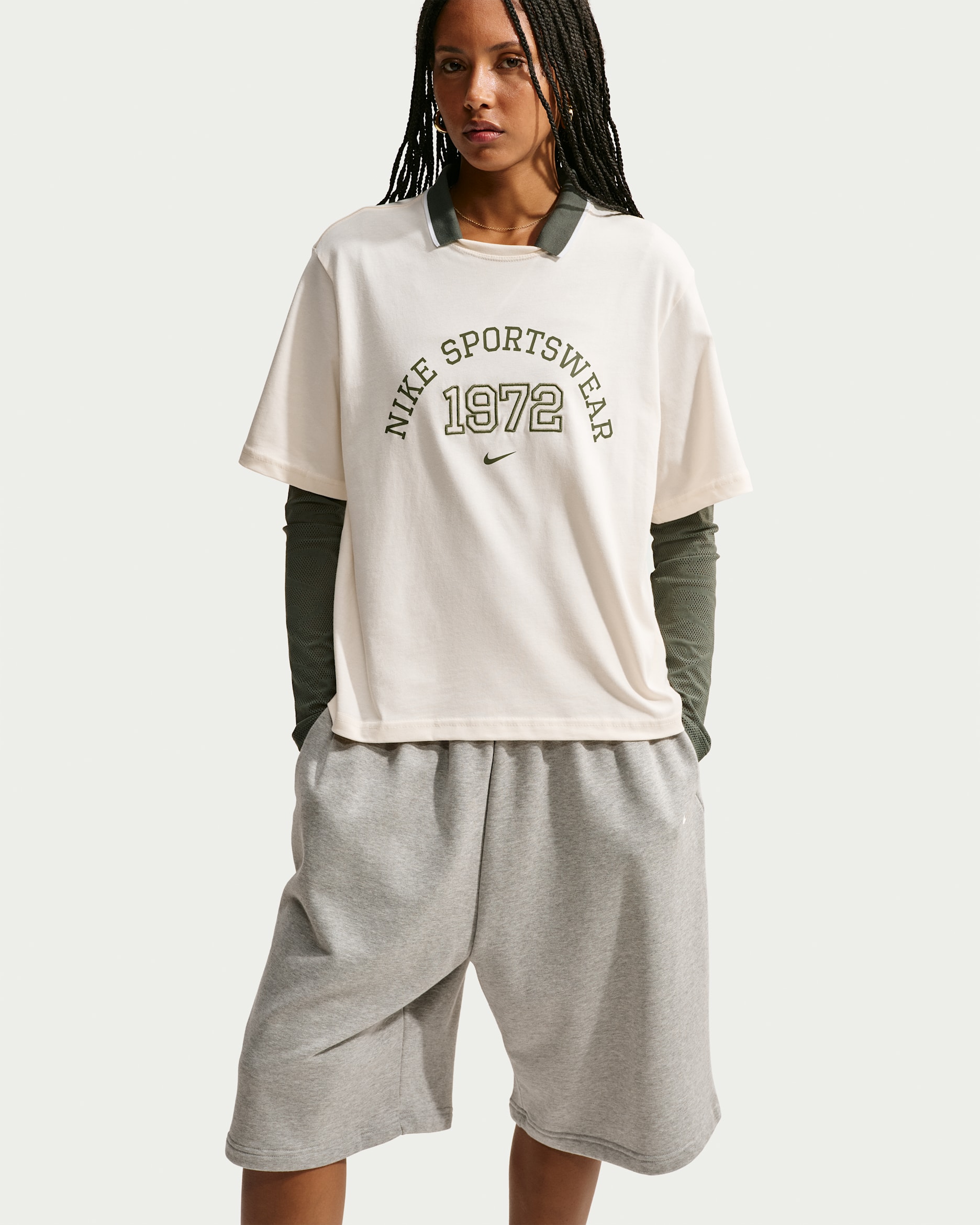 Nike Sportswear Women's T-Shirt - Pale Ivory