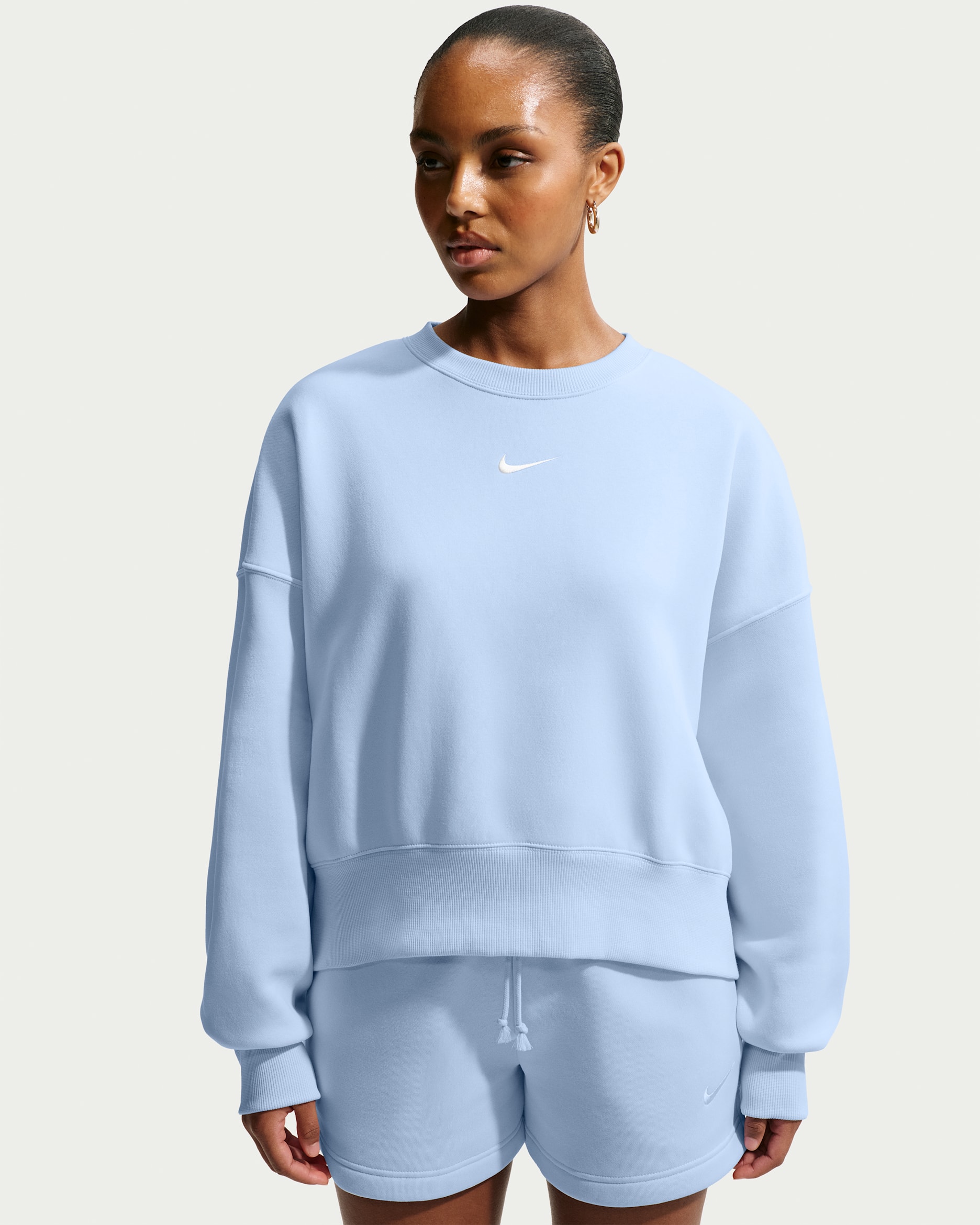 Damska bluza dresowa z półokrągłym dekoltem o dodatkowo powiększonym kroju Nike Sportswear Phoenix Fleece - Hydrogen Blue/Sail