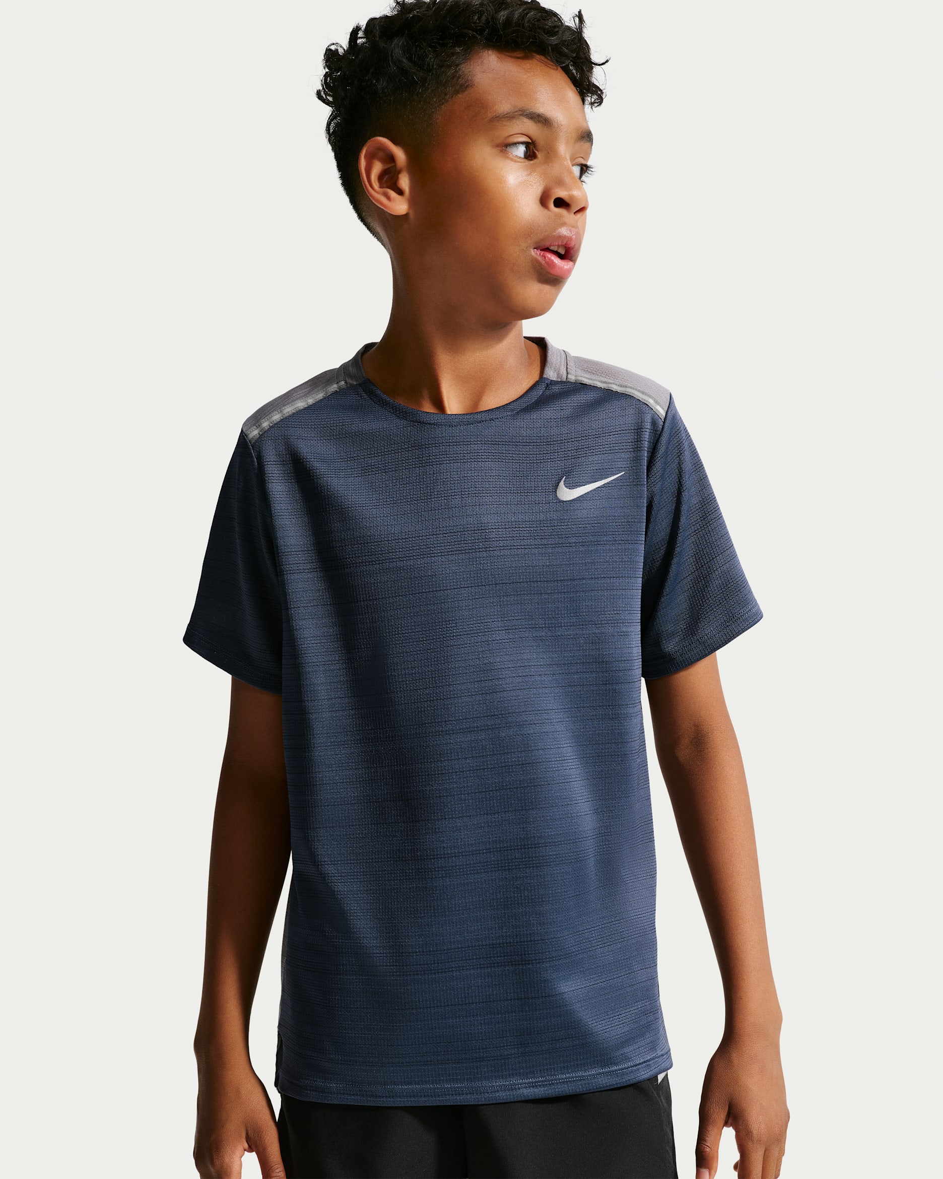 Nike Miler Older Kids' (Boys') Short-Sleeve Top - Thunder Blue/Smoke Grey