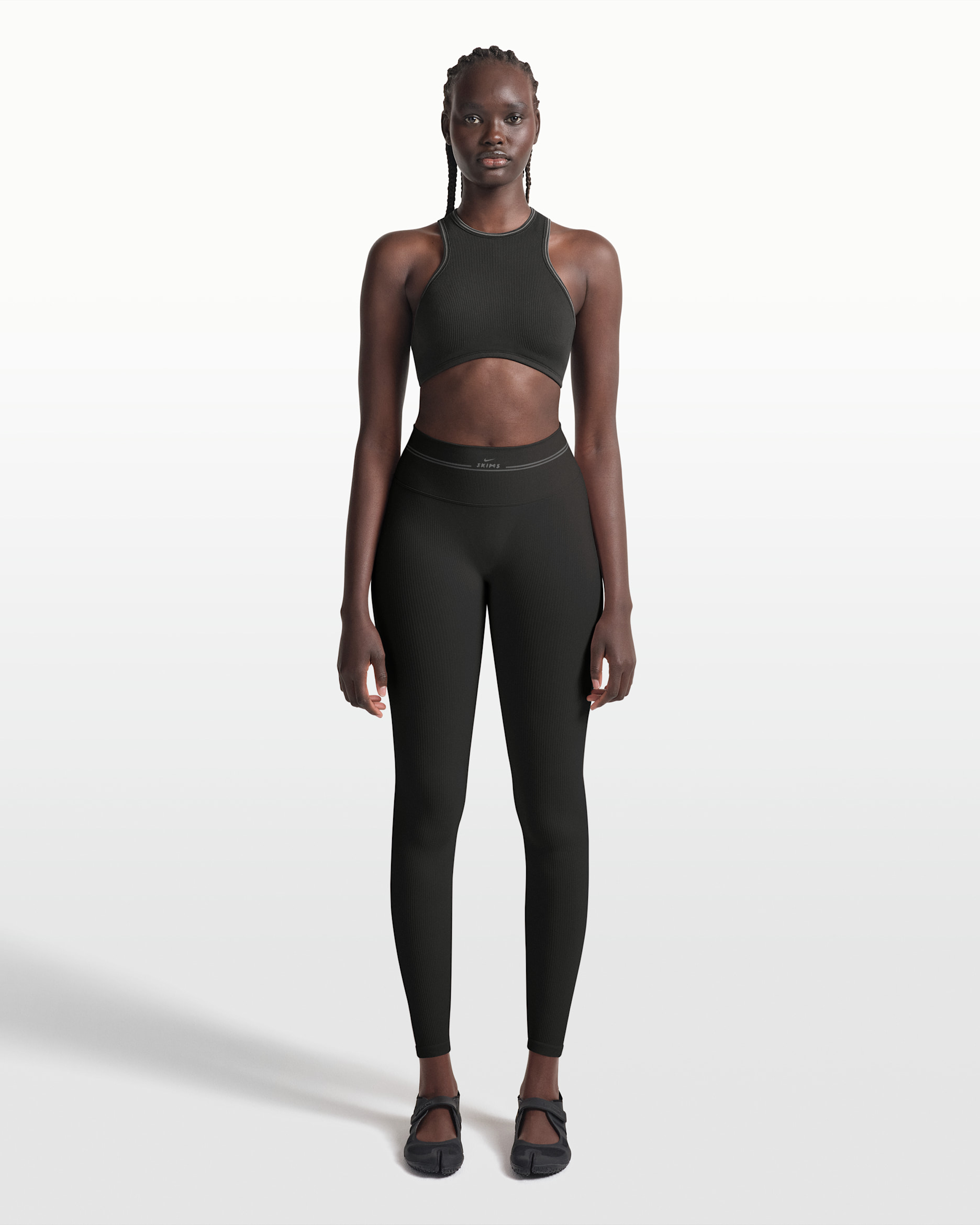 NikeSKIMS(나이키스킴스) 골지 심리스 여성 하이웨이스트 26인치 레깅스 - NSKM OBSIDIAN/NSKM ARMOR