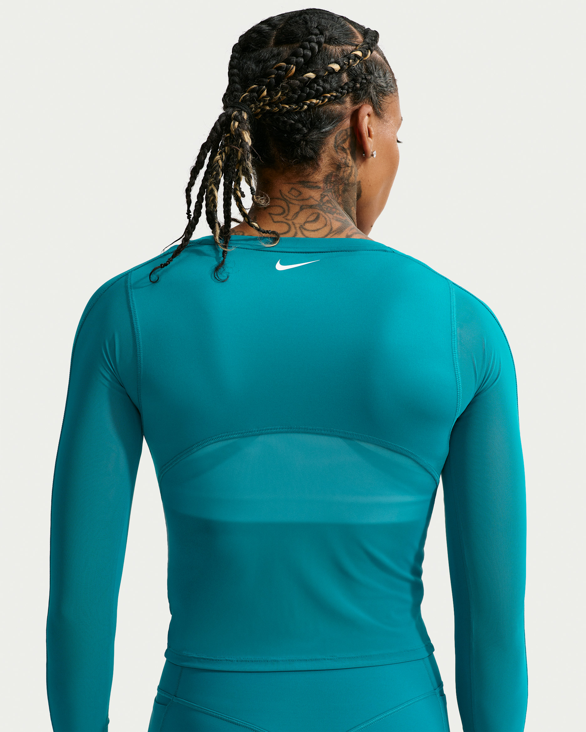 Playera de manga larga Dri-FIT para mujer Nike One - Abeto brillante/Blanco/Morado vivo/Blanco