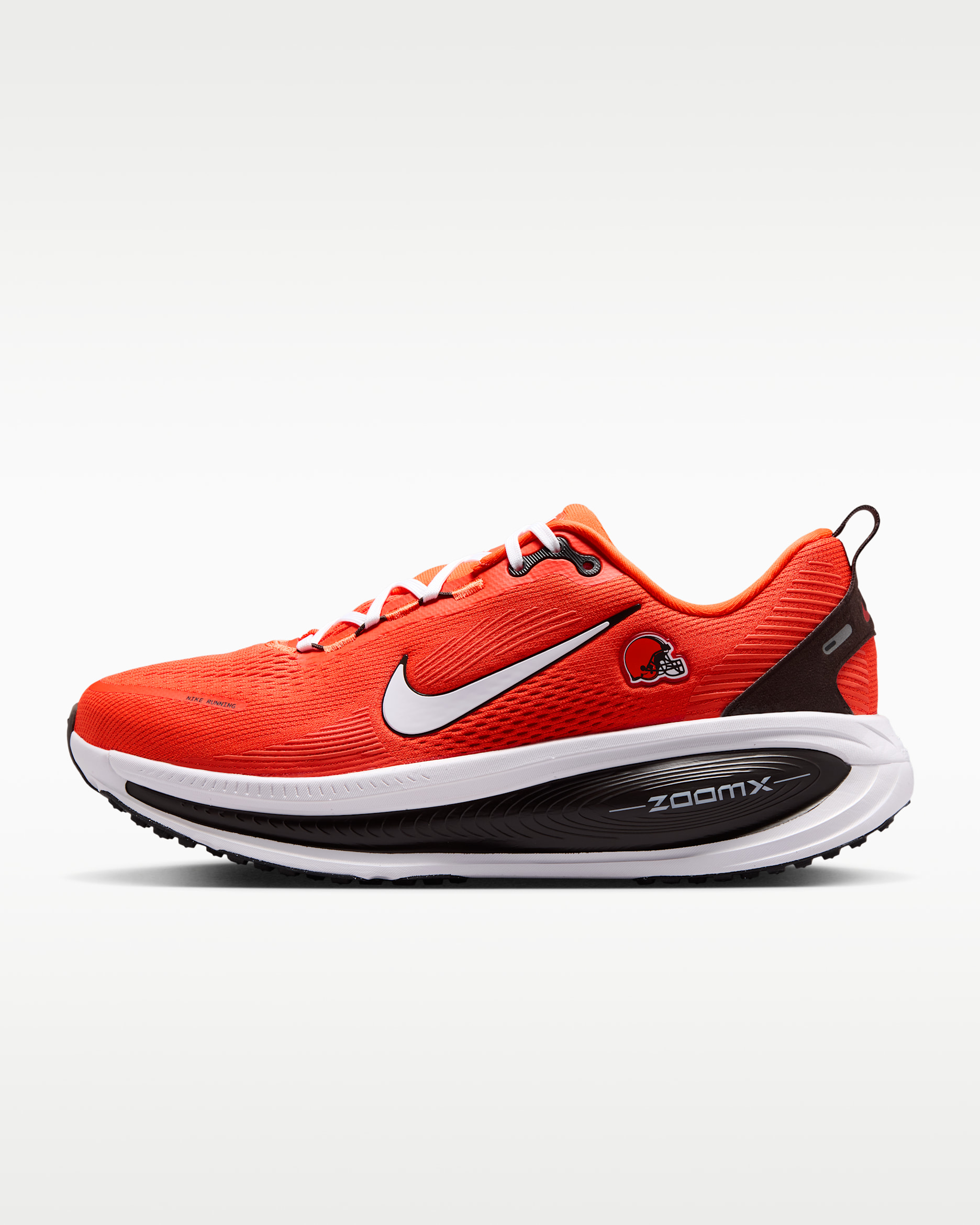 Nike Vomero 18 (Cleveland Browns) Men's NFL Road Running Shoes - Team Orange/Seal Brown/White