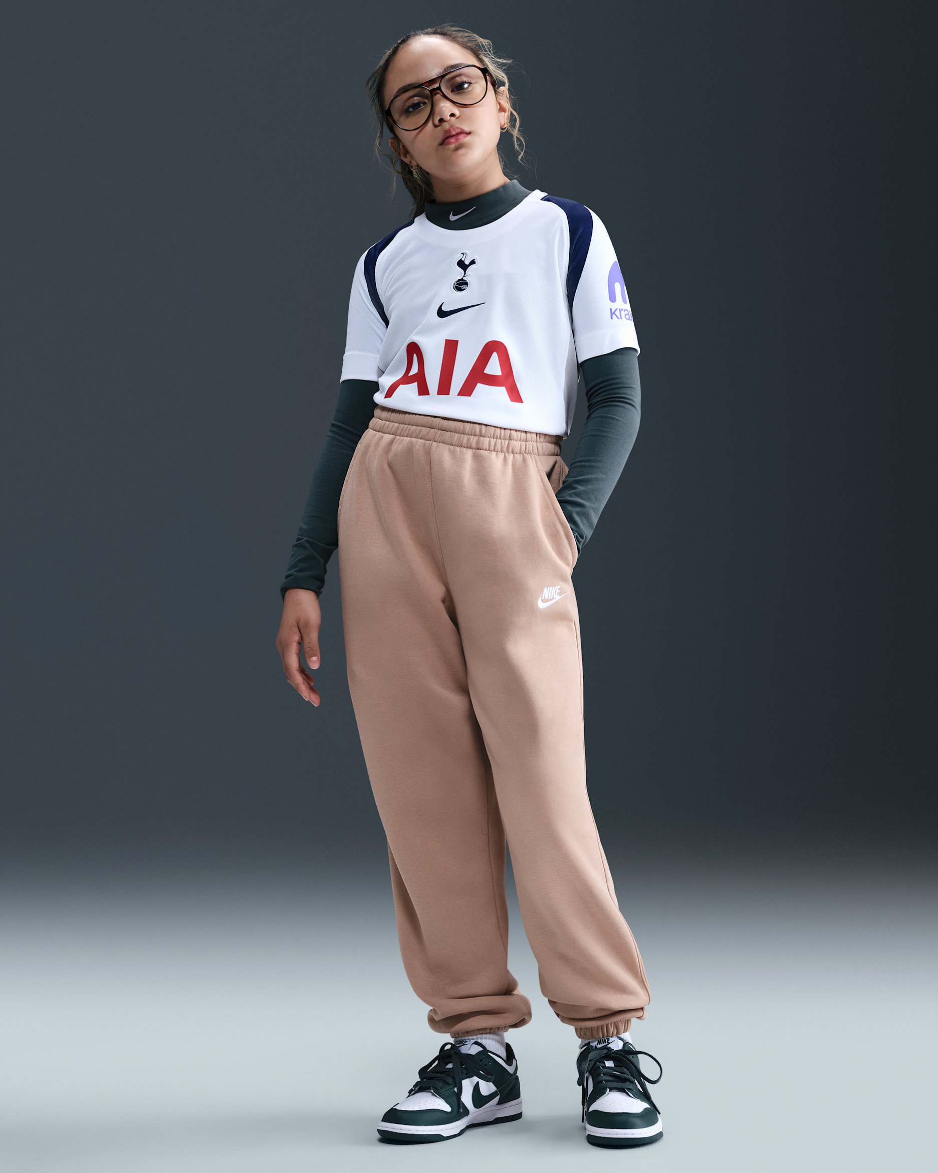 Pants holgados para niños talla grande Nike Sportswear Club Fleece - Cáñamo/Cáñamo/Blanco