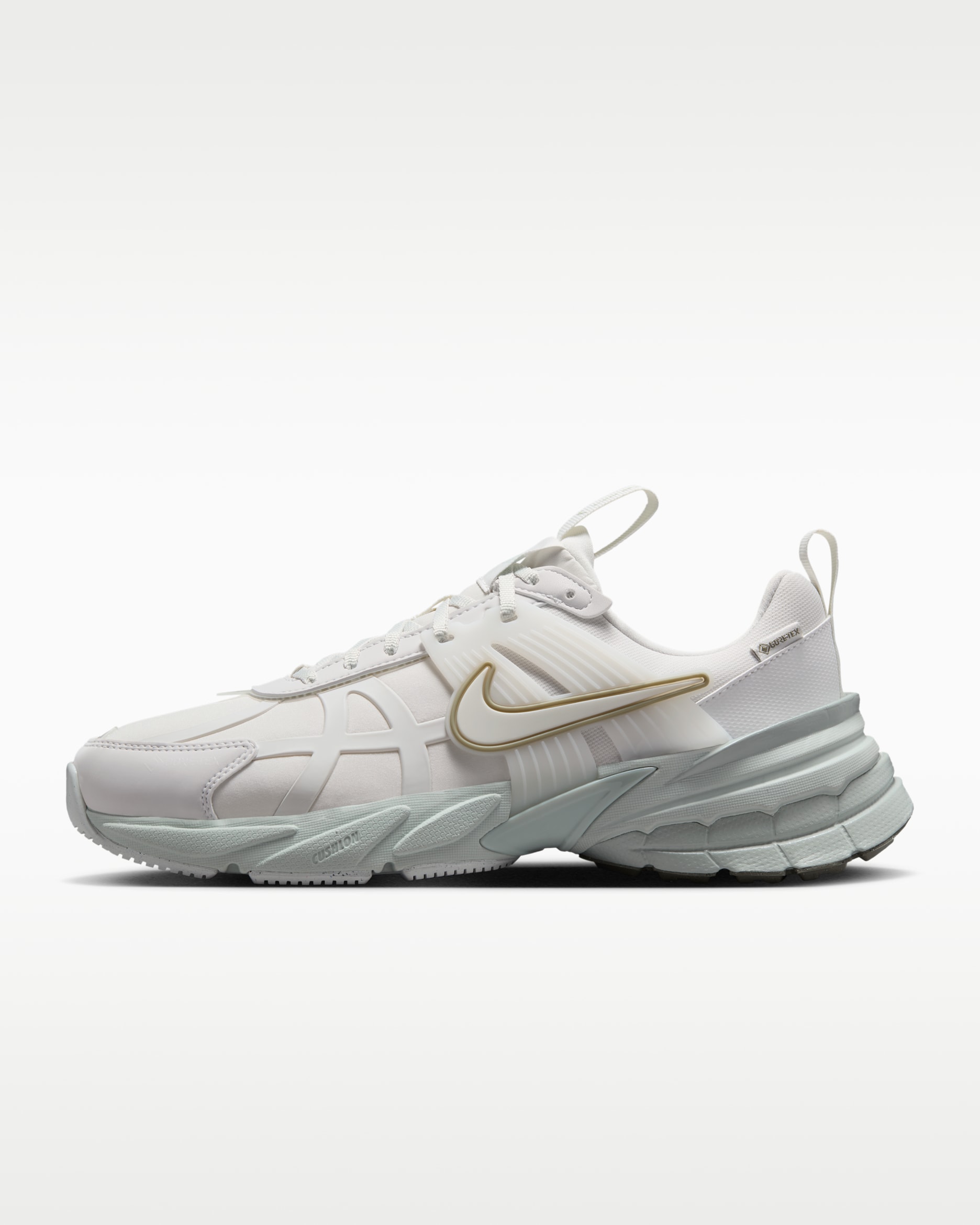 Nike V2K Run GORE-TEX Women's Waterproof Shoes - Platinum Tint/Summit White/Light Silver/Platinum Tint