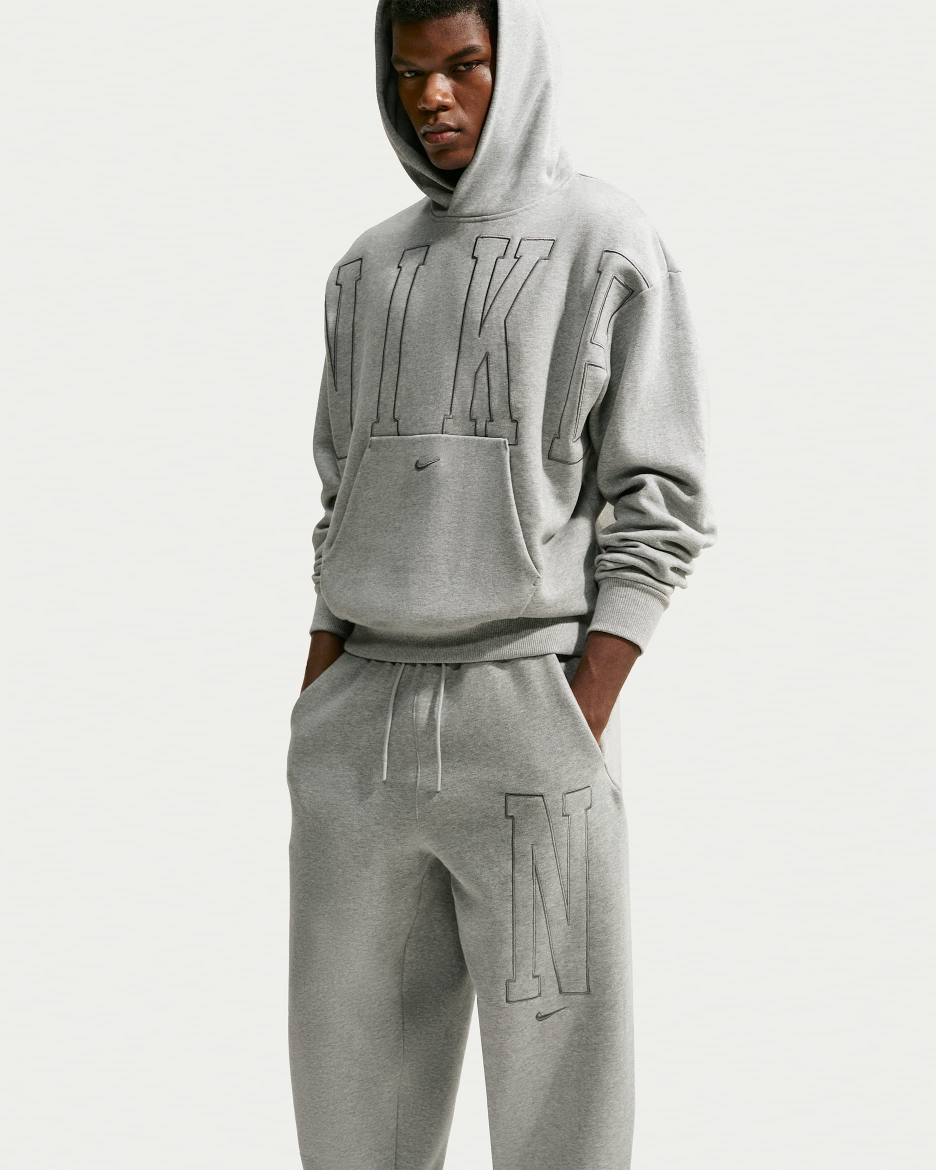 Nike Solo Fleece Men's Loose Pullover Hoodie - Dark Grey Heather/Smoke Grey