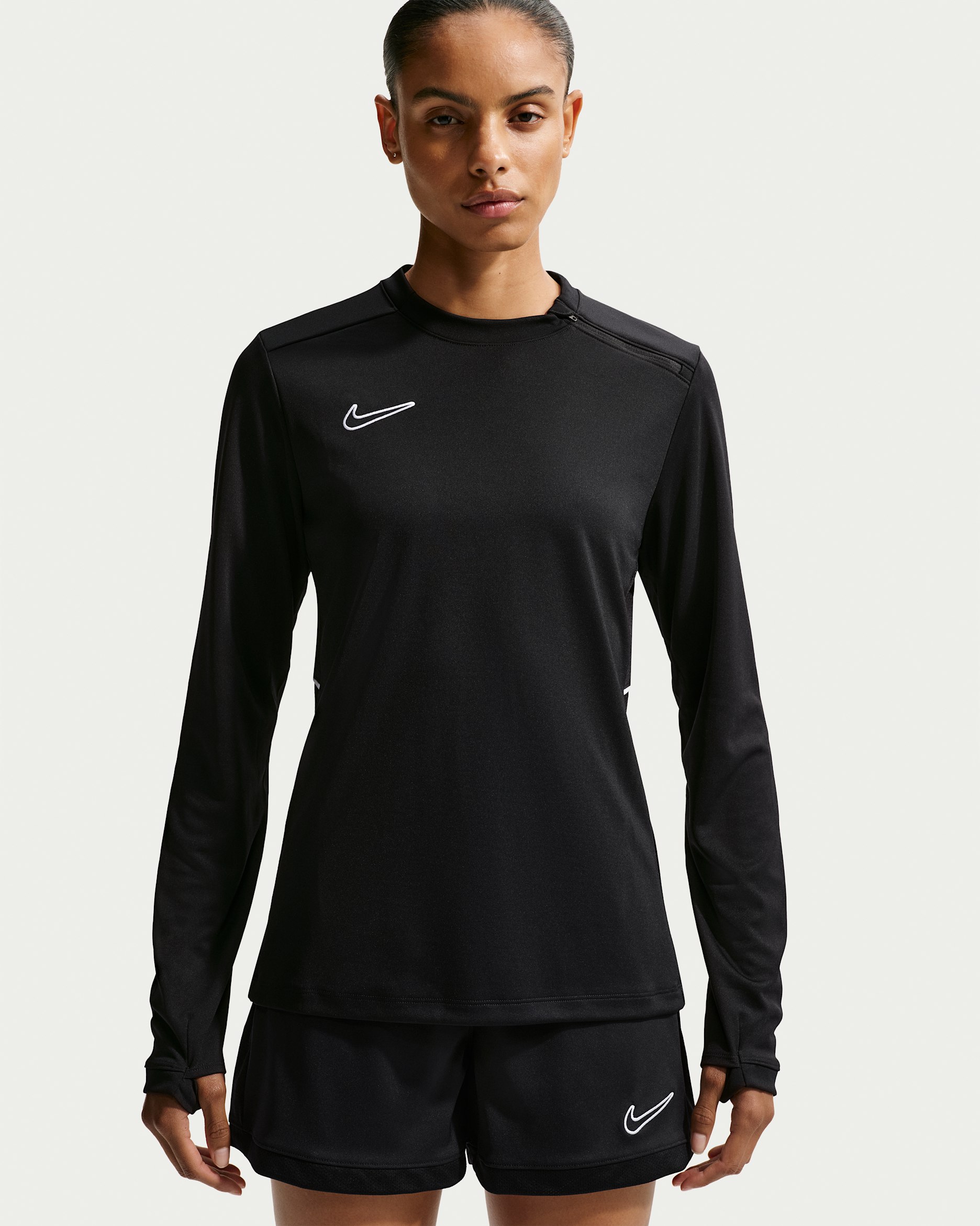 Nike Academy Dri-FIT Crew Yakalı Uzun Kollu Kadın Futbol Üstü - Siyah/Siyah/Beyaz/Beyaz