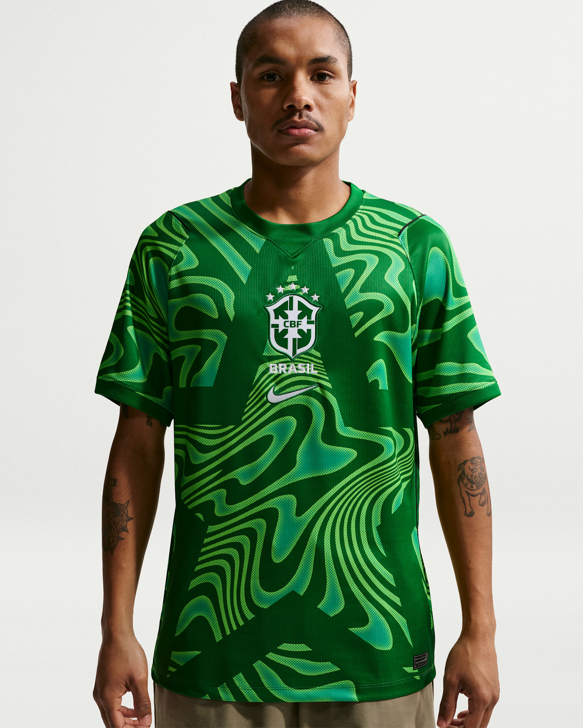 Jersey de fútbol de manga corta Nike Dri-FIT replica de Brasil portero 2026 Stadium para hombre - Verde pino/Blanco