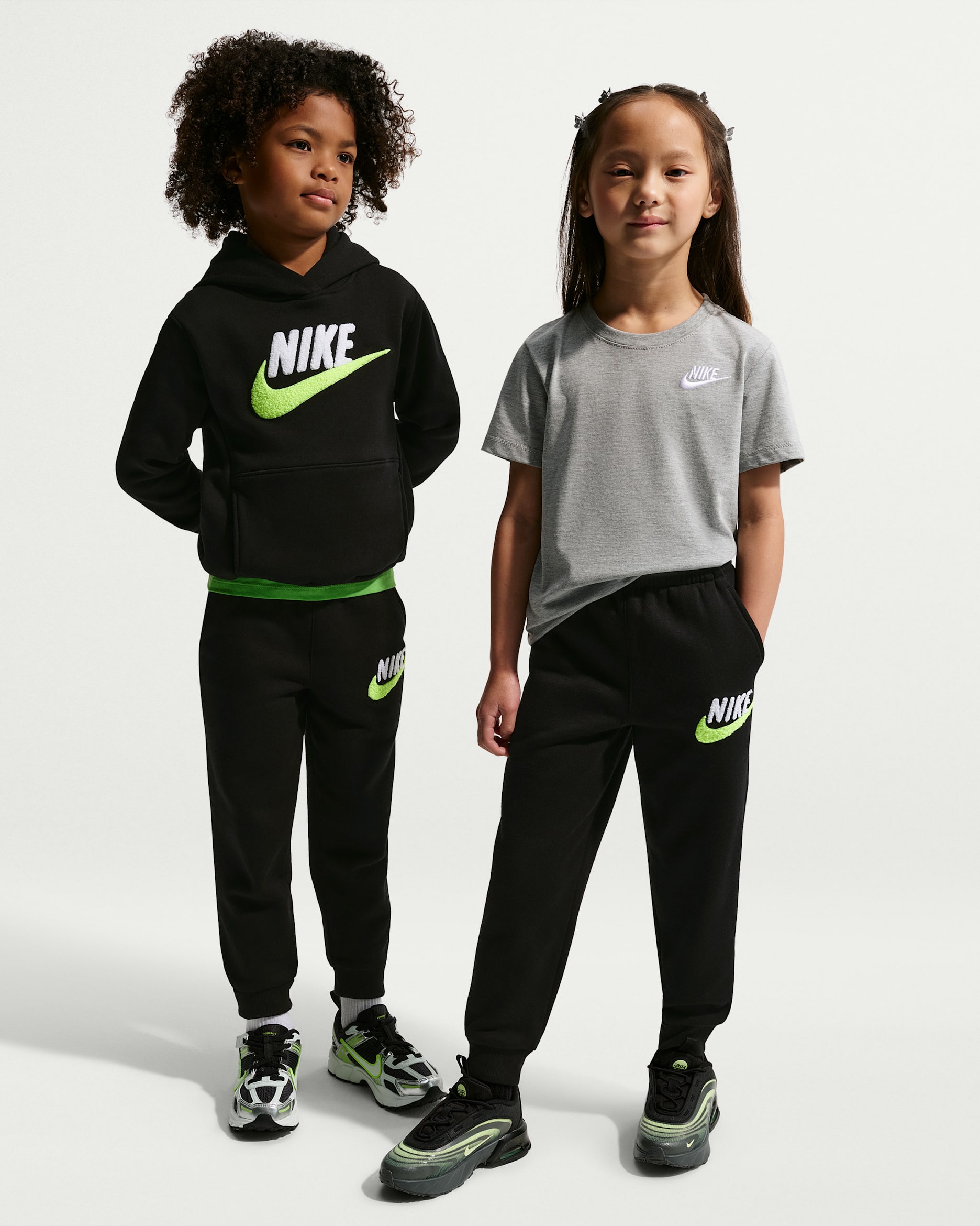 Pantalones deportivos para niños talla pequeña Nike Club Chenille - Negro