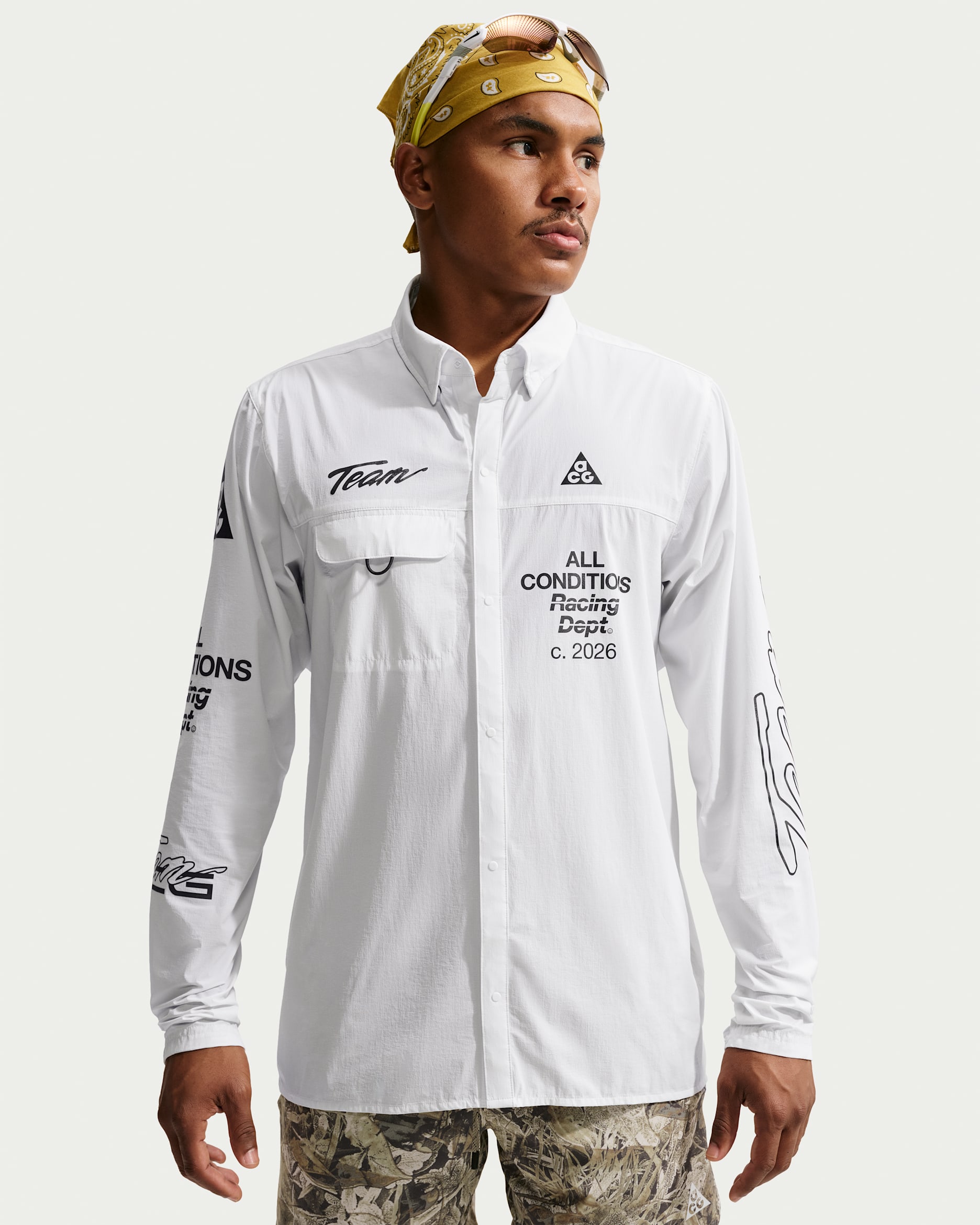 ACG "Aireez" Men's UV-Reisitant Button-Up Long-Sleeve Graphic Top - Summit White/Black