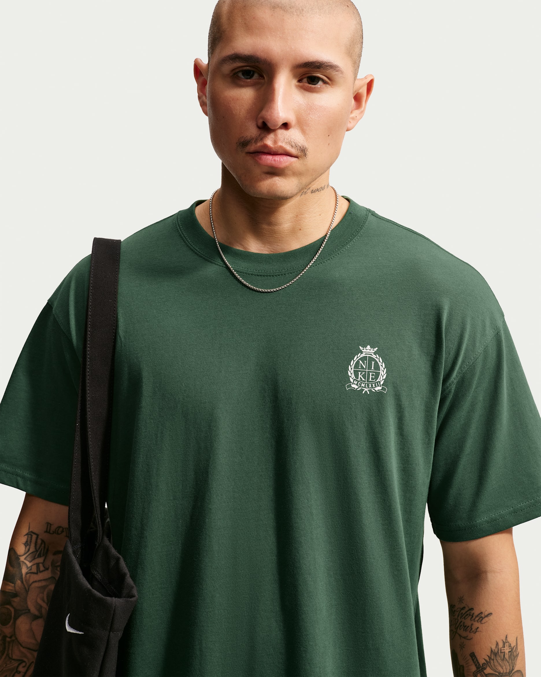 Nike Sportswear T-Shirt (Herren) - Fir