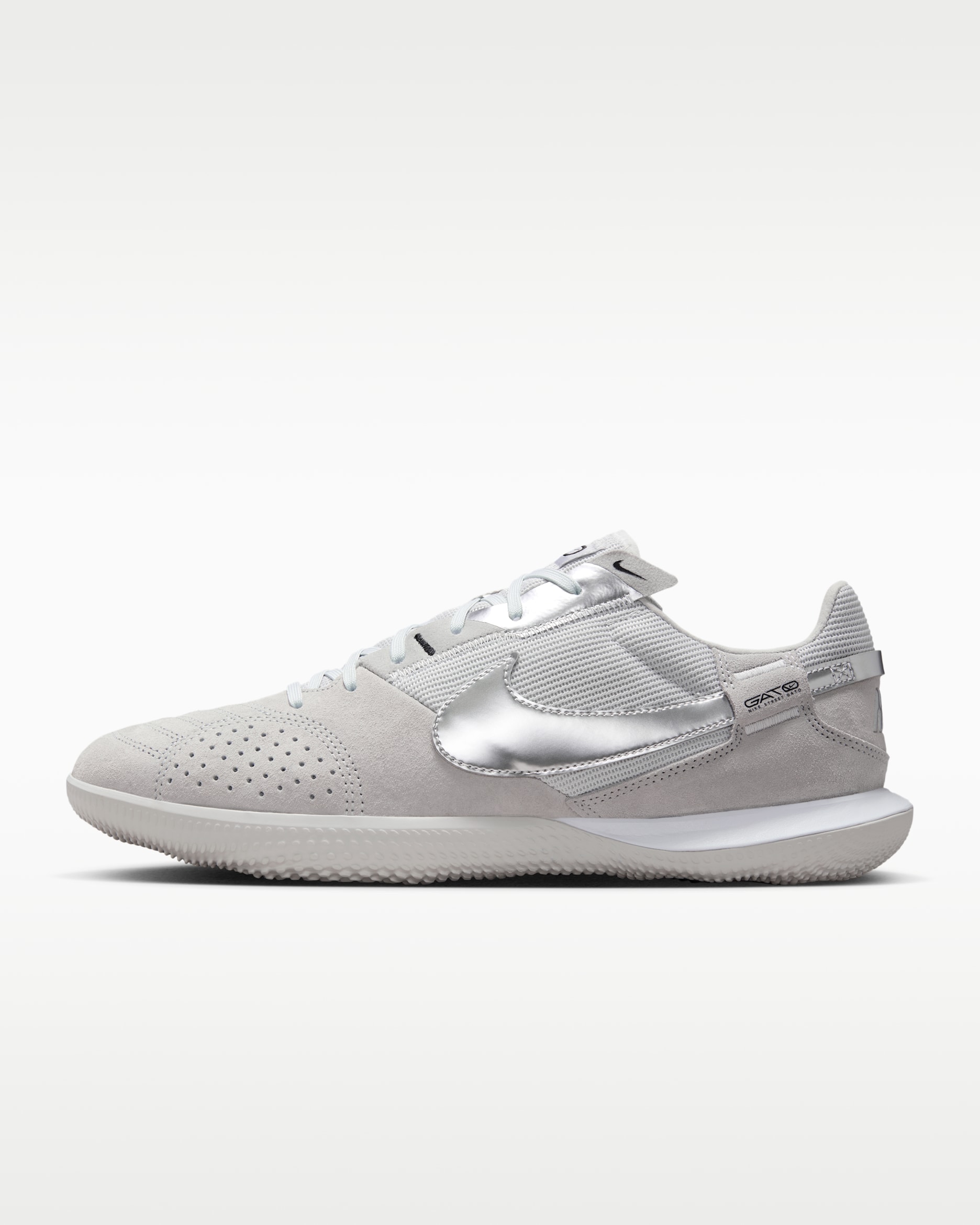 Nike Streetgato Düşük Bilekli Krampon - Light Smoke Grey/Photon Dust/Metallic Silver