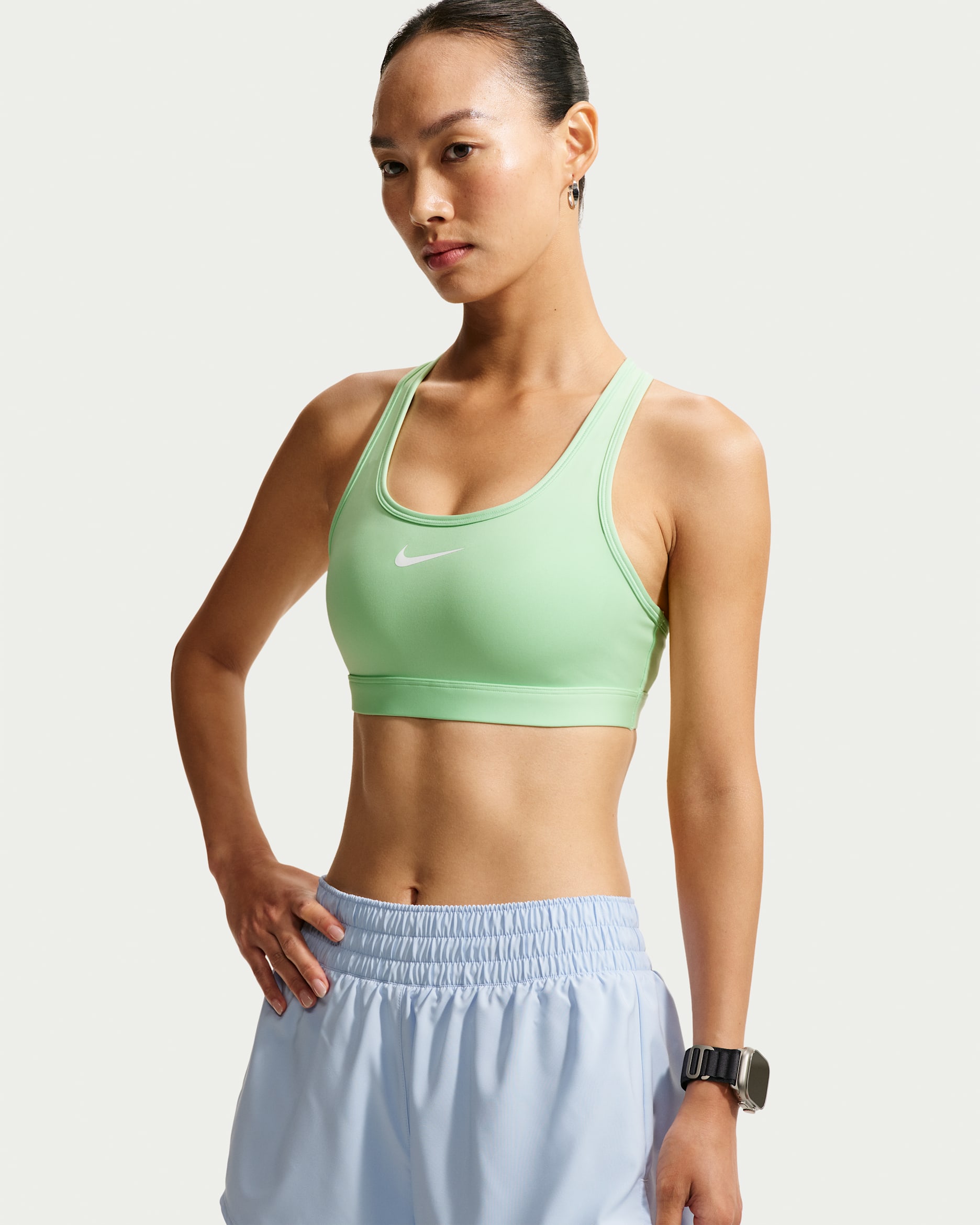 Nike Swoosh Medium-Support Women's Padded Sports Bra - Cucumber Calm/White