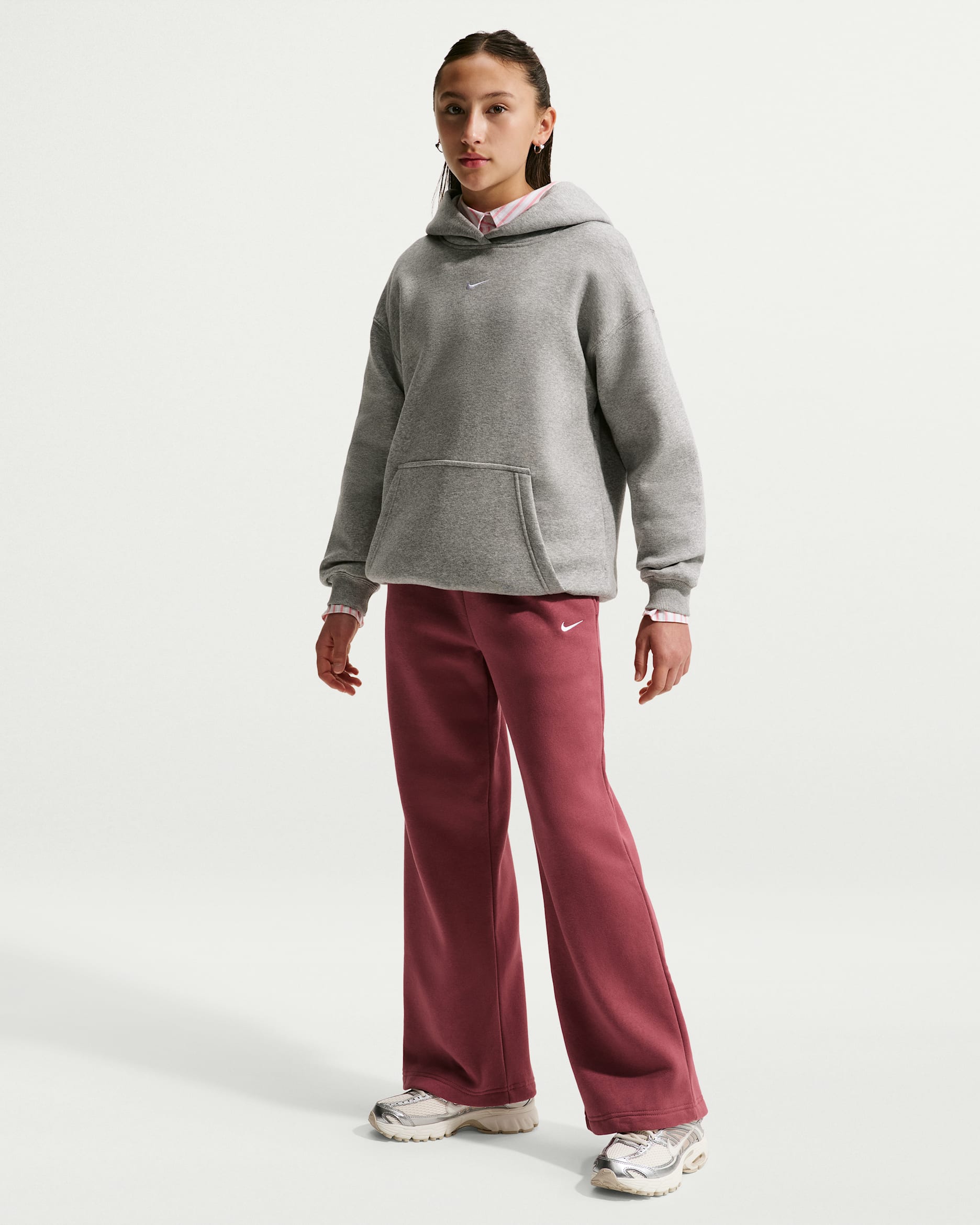Pantalon à ourlet ouvert Nike Sportswear Studio Fleece pour fille - Pink Smoke/Blanc
