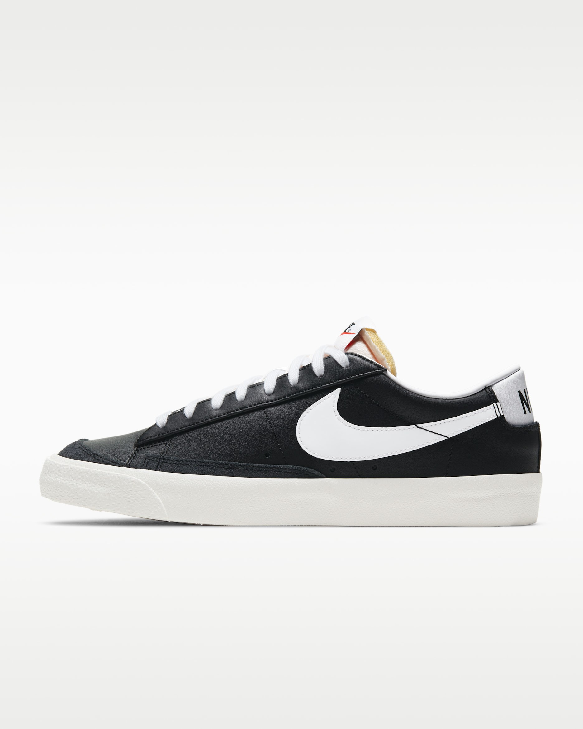 Nike Blazer Low '77 Vintage Men's Shoes - Black/Sail/Black/White