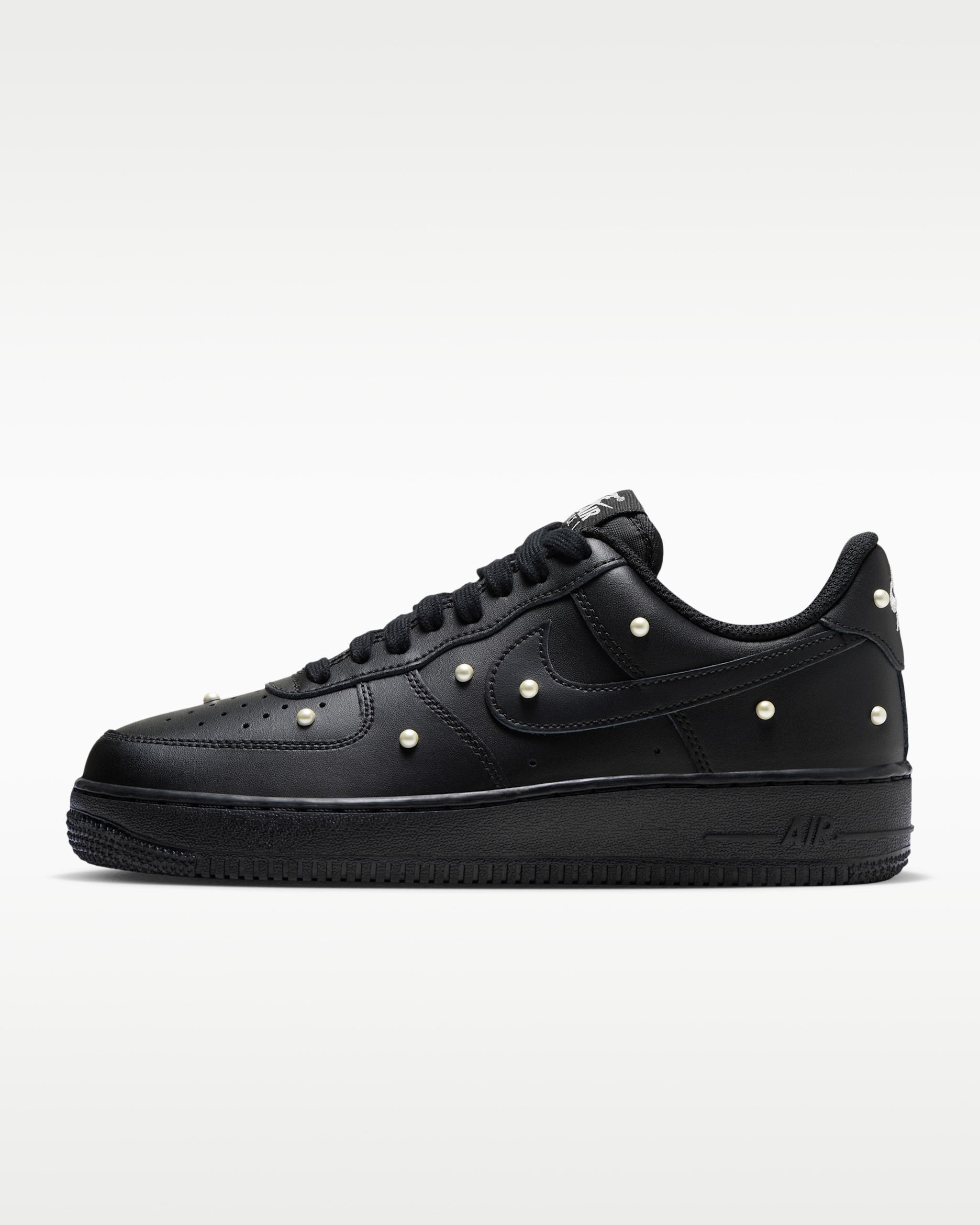 รองเท้าผู้หญิง Nike Air Force 1 '07 SE - ดำ/Metallic Summit White/ดำ
