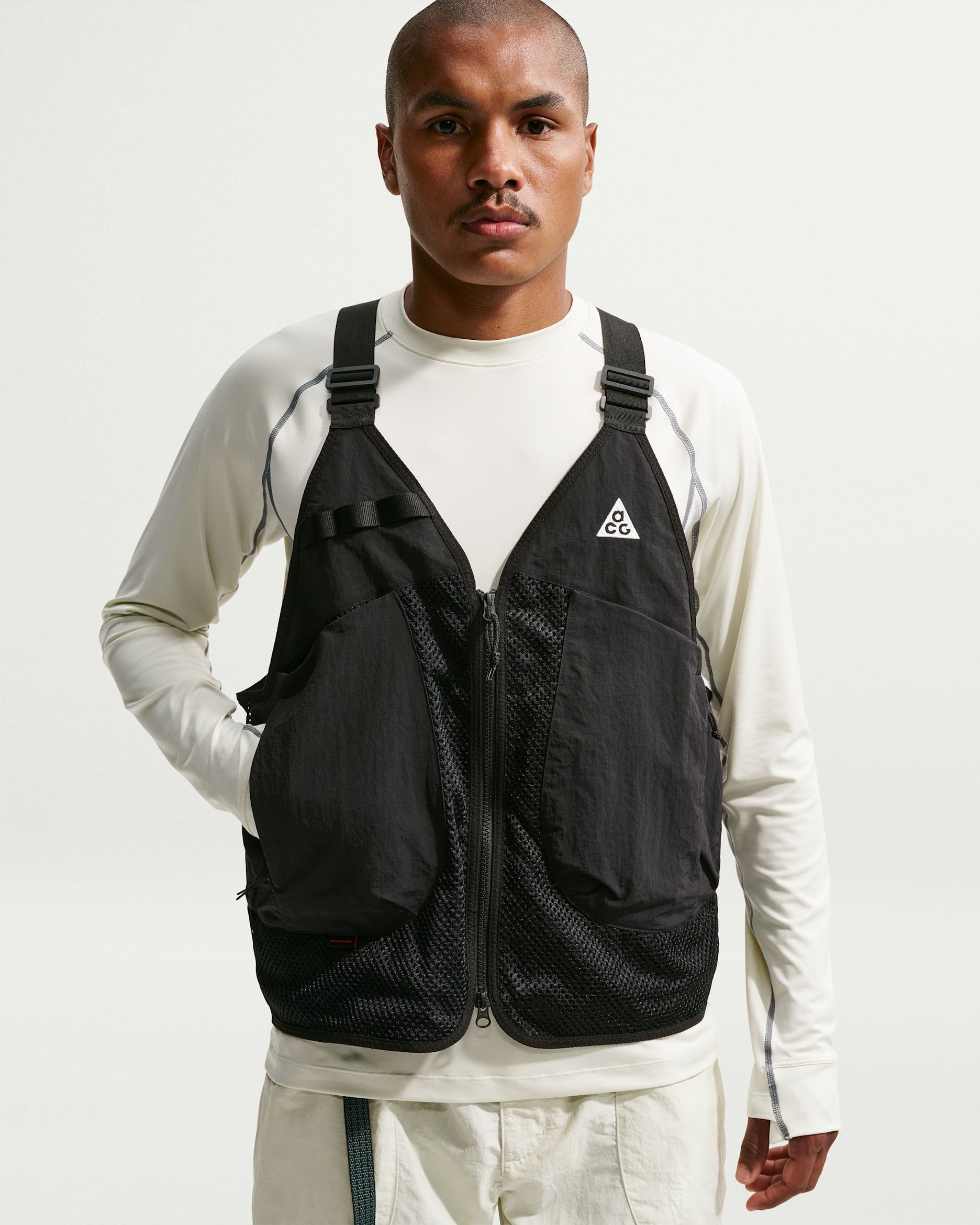 Nike ACG "Dolomiti" Vest - Black/Summit White