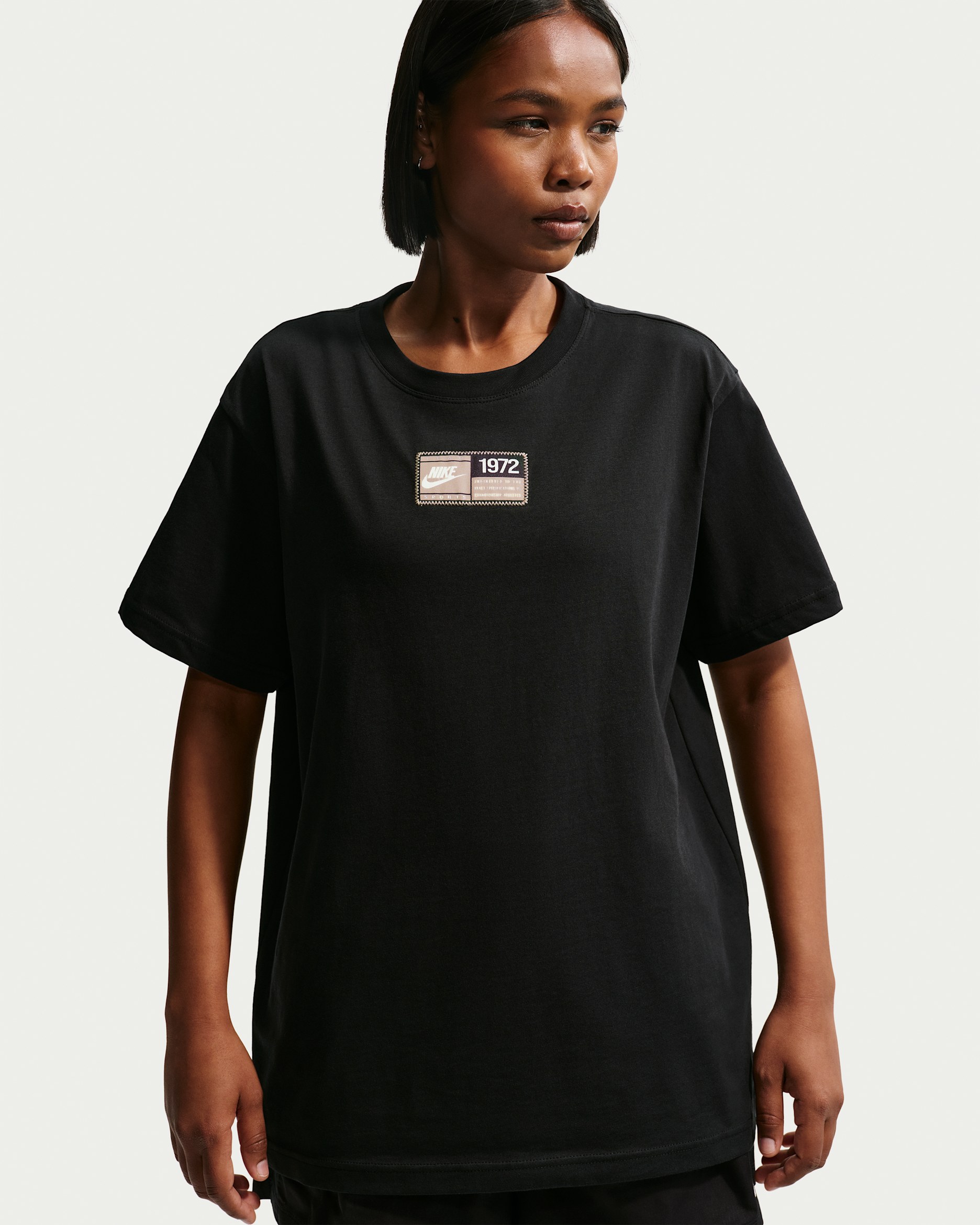 Nike Sportswear Classic Women's Oversized T-Shirt - Black
