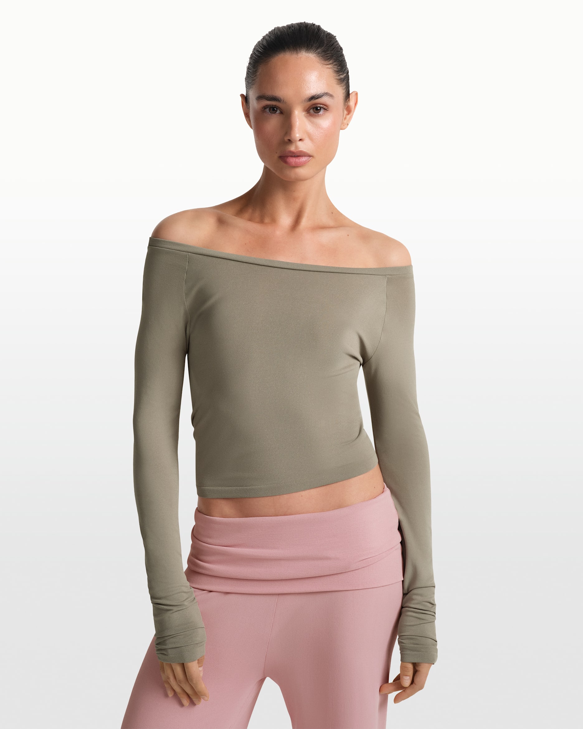 NikeSKIMS Stretch Knit Women's Off-Shoulder Long-Sleeve Top - NSKM DUNE