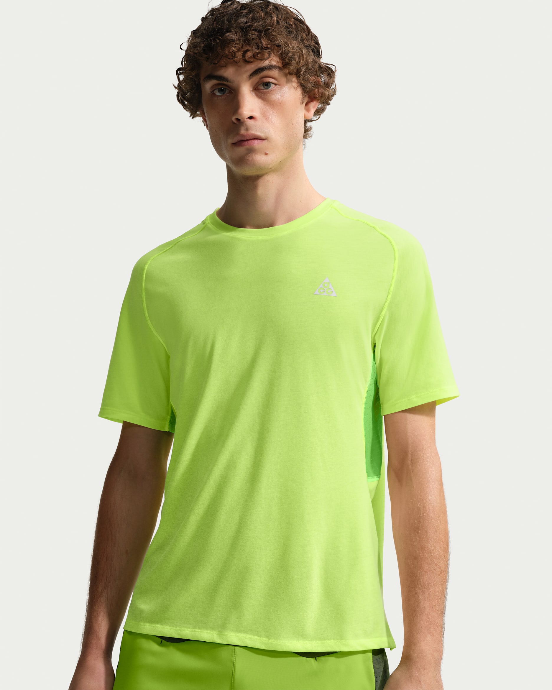 Haut de trail homme Dri-FIT ADV Nike ACG « Solar Chase » - Volt Ice/Mean Green/Summit White