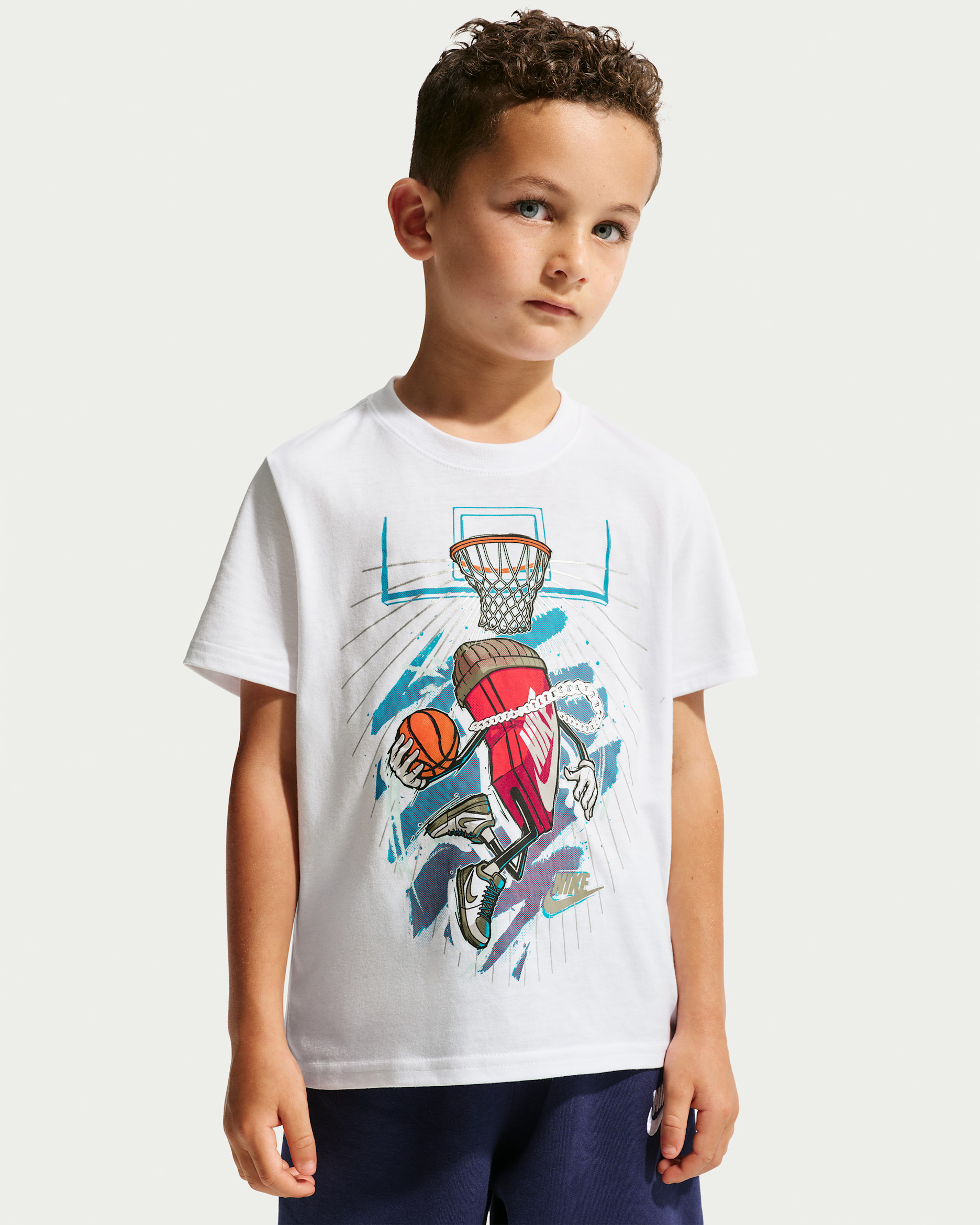 Playera de corte cuadrado Street Dunk para niños talla pequeña Nike - Blanco