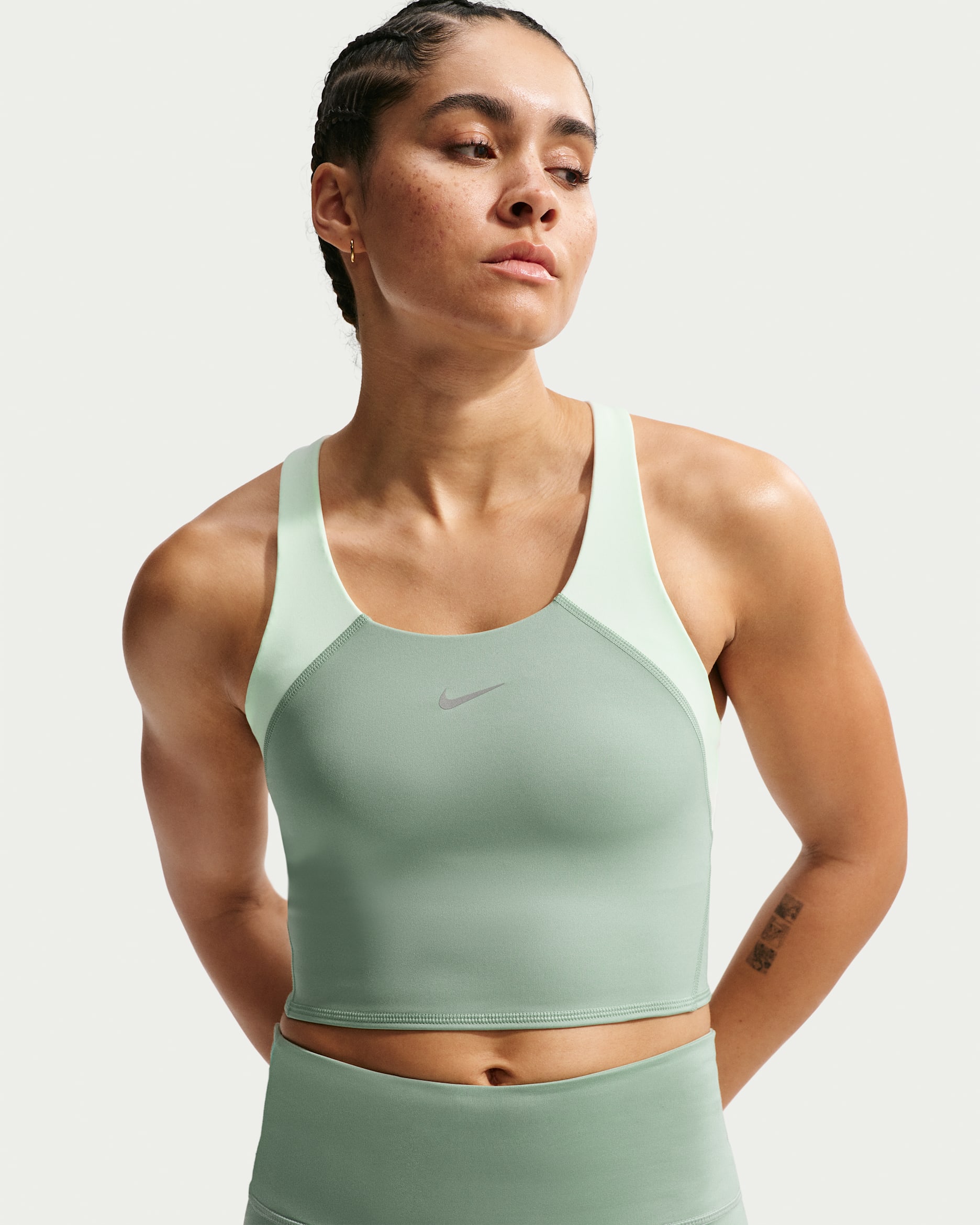 Nike Tempo kort sports-BH-singlet med middels støtte til dame - Barely Green/Steam