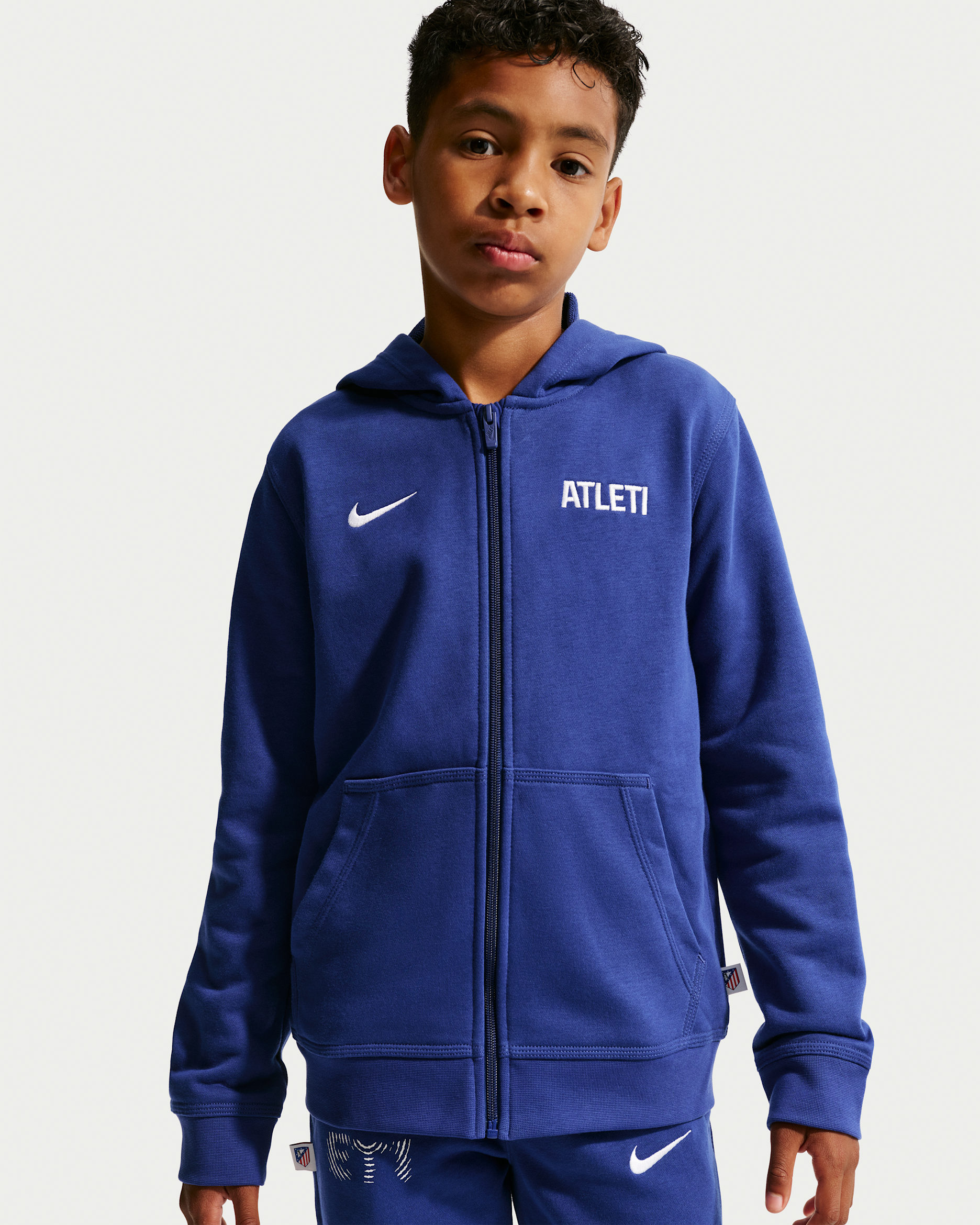 Atlético Madrid Club Older Kids' (Boys') Nike Football Full-Zip French Terry Hoodie - Deep Royal Blue/White
