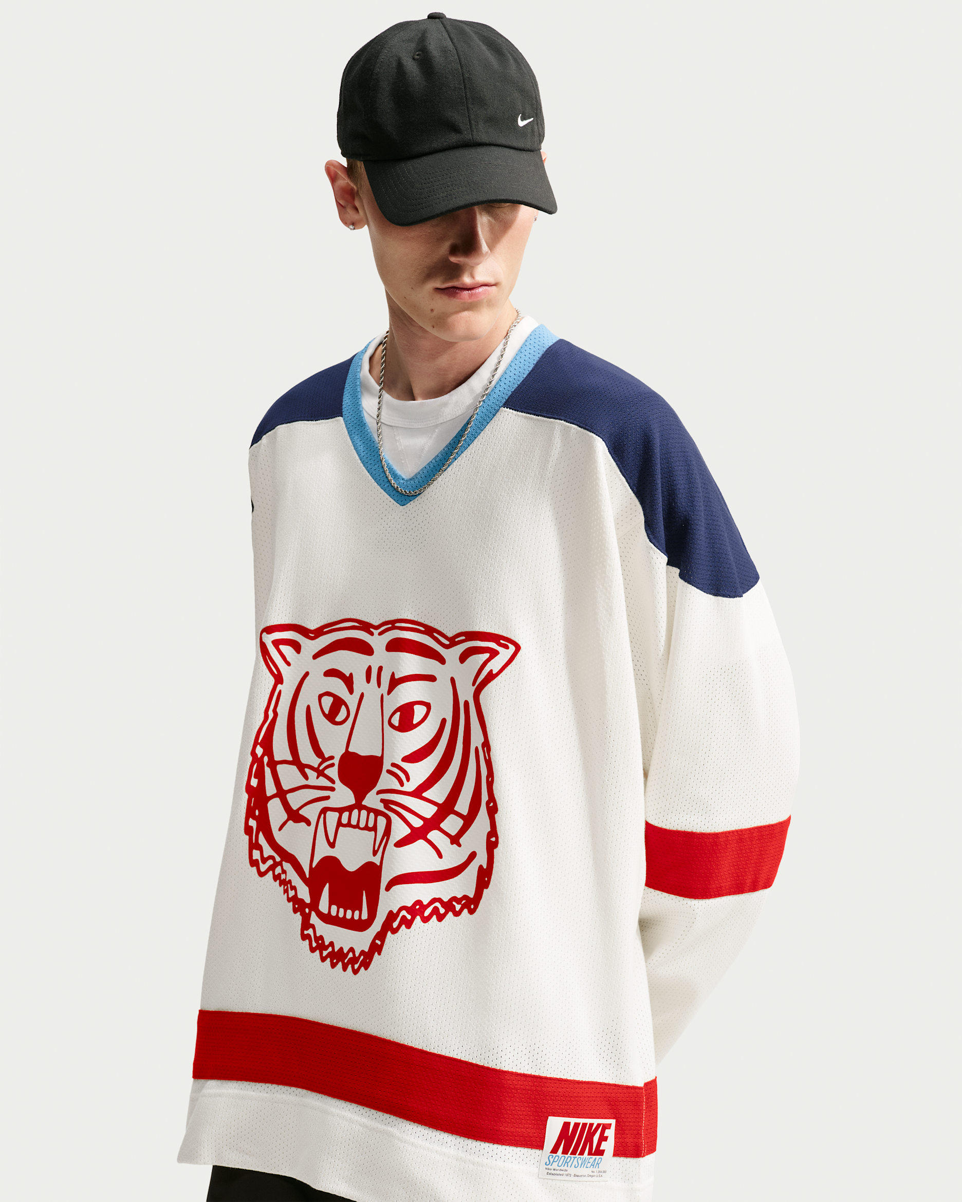 Nike Sportswear Club Men's Hockey Jersey - Sail/Midnight Navy/University Red/University Red