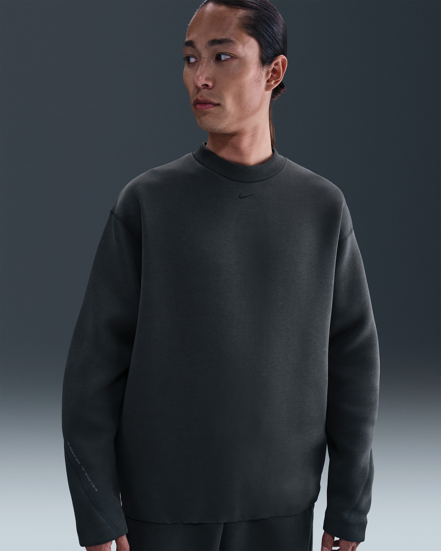 เสื้อคอกลมทรงหลวมผ้าฟลีซผู้ชาย Nike Tech - Anthracite/ดำ