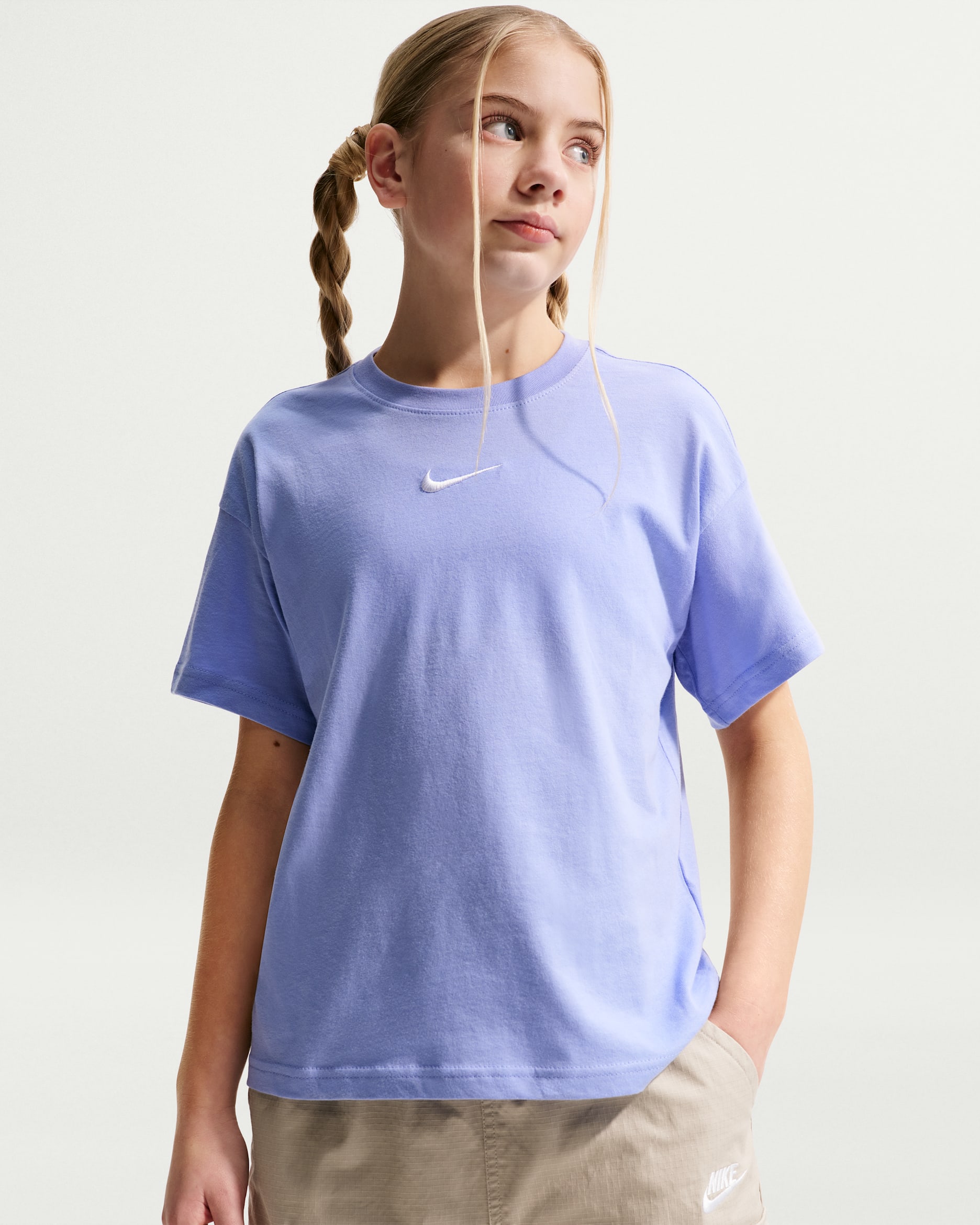Nike Sportswear Essential T-Shirt (ältere Kinder, Mädchen) - Light Thistle