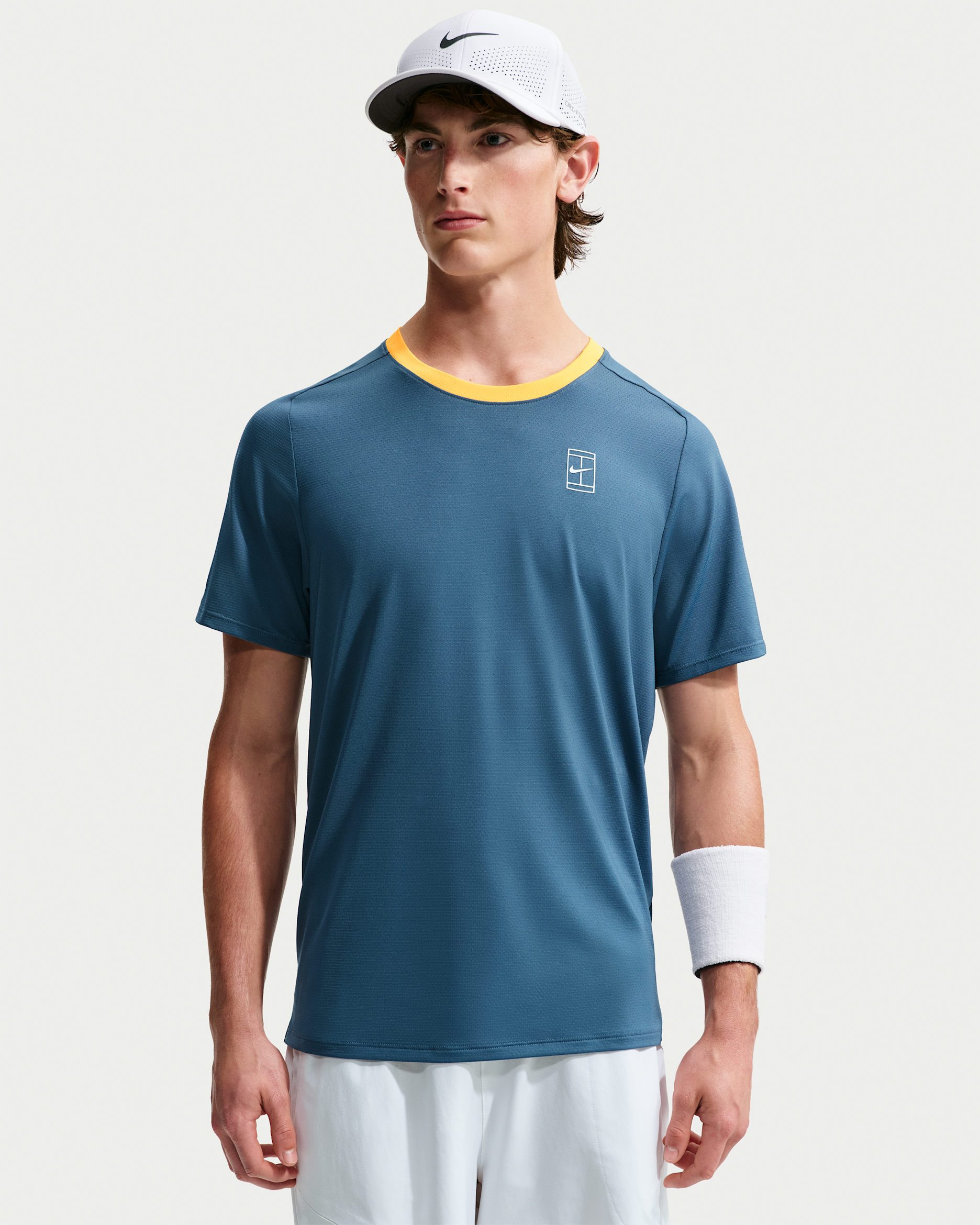 Haut de tennis Dri-FIT NikeCourt Advantage pour homme - New Slate/Laser Orange/Blanc