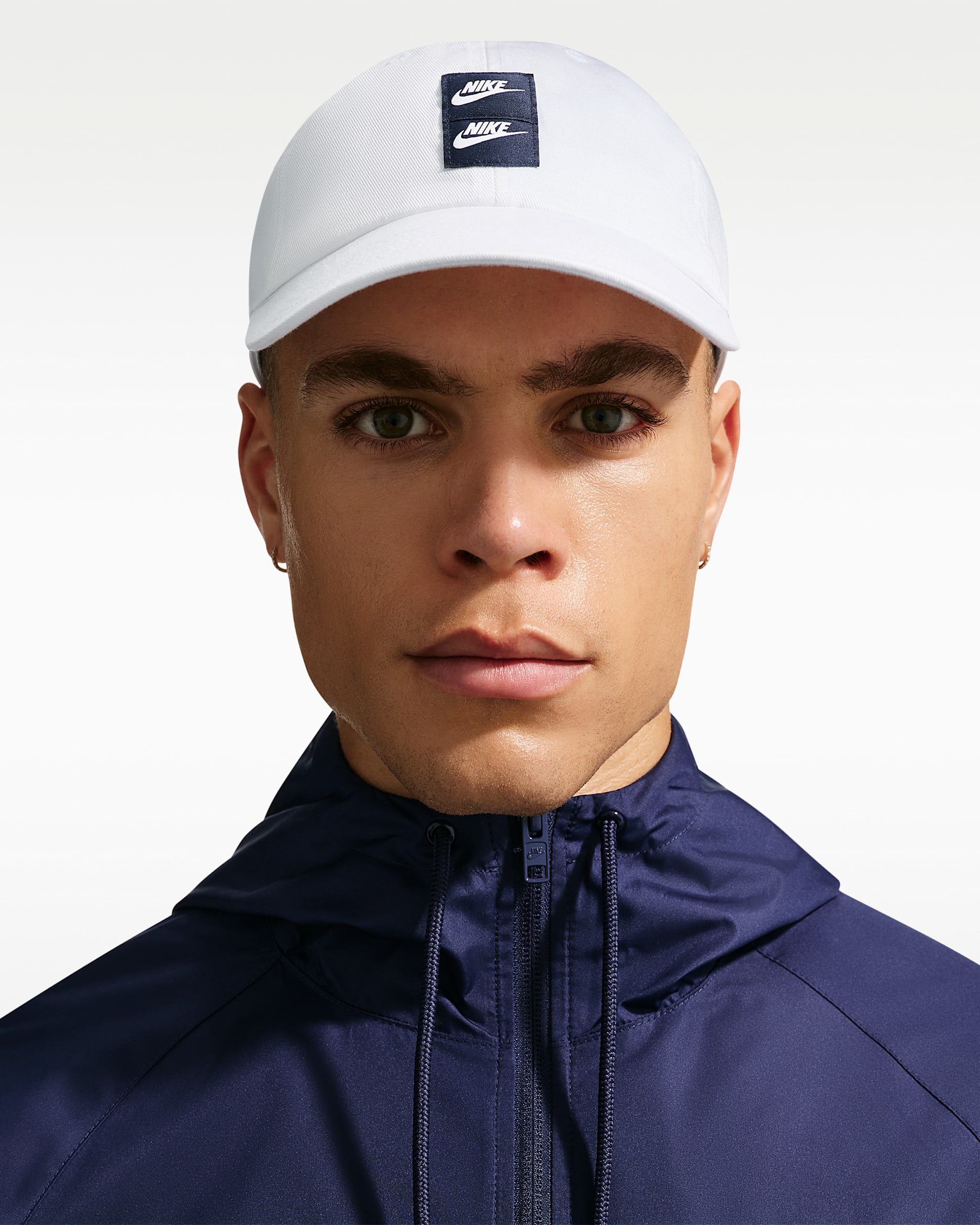 나이키 클럽 골프 드라이 핏 언스트럭처 캡 - 화이트/칼리지 네이비