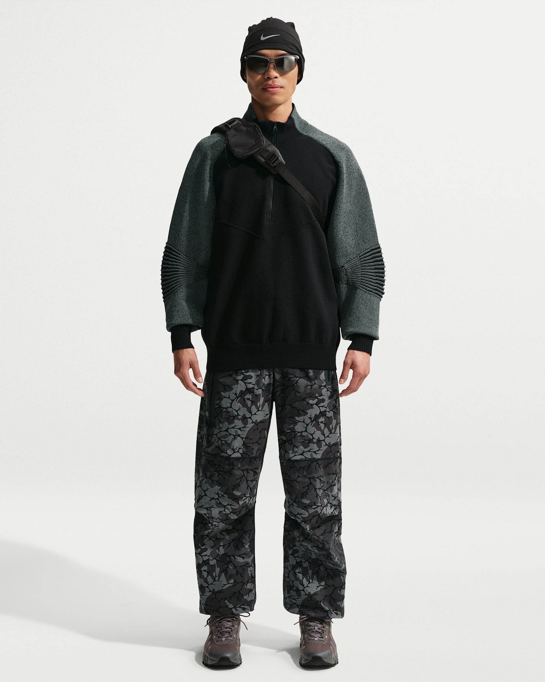 ナイキ テック メンズ Dri-FIT ウーブン パンツ - ブラック/ブラック