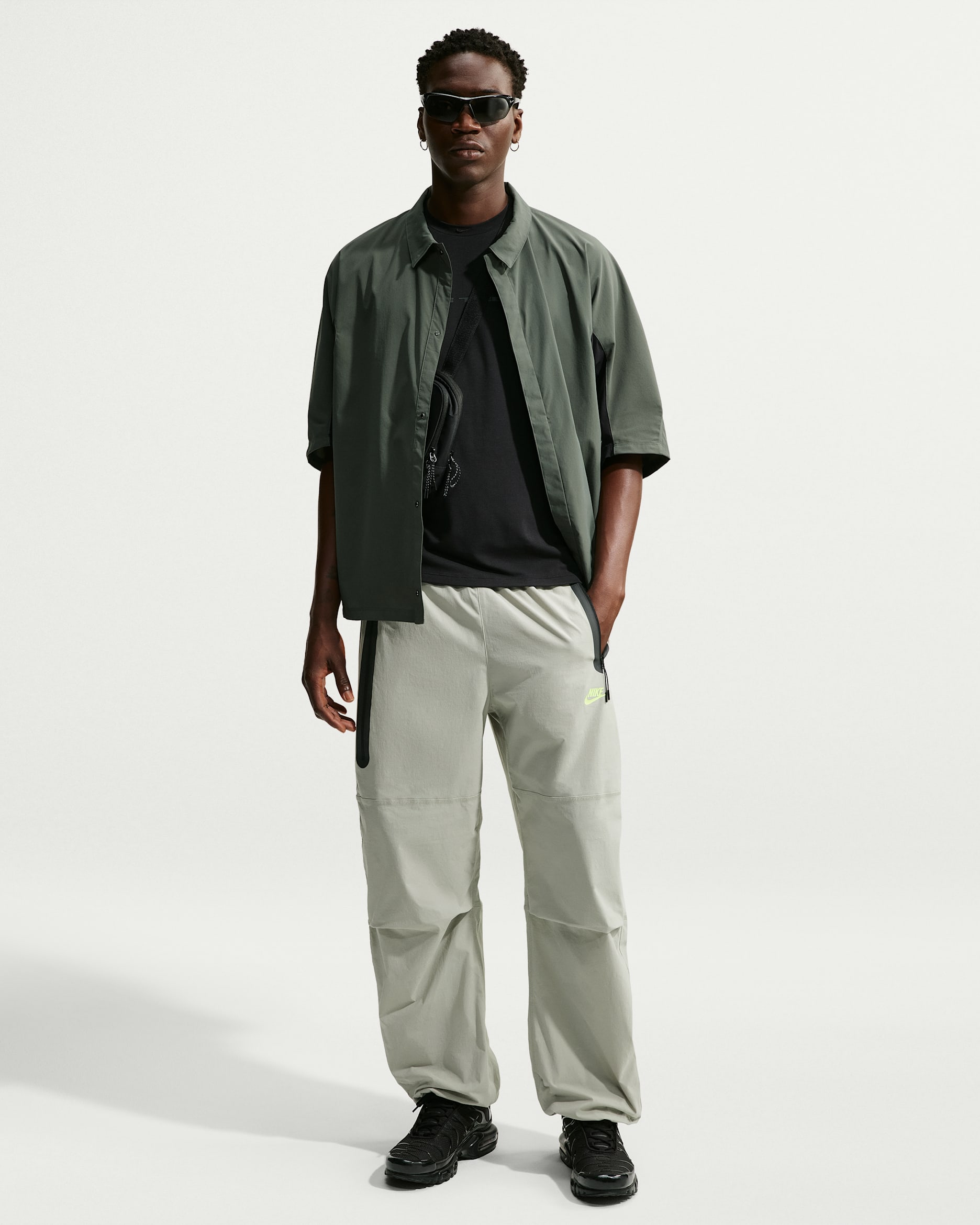 Nike Tech Men's Dri-FIT Woven Pants - Spruce Fog/Spruce Fog/Barely Volt