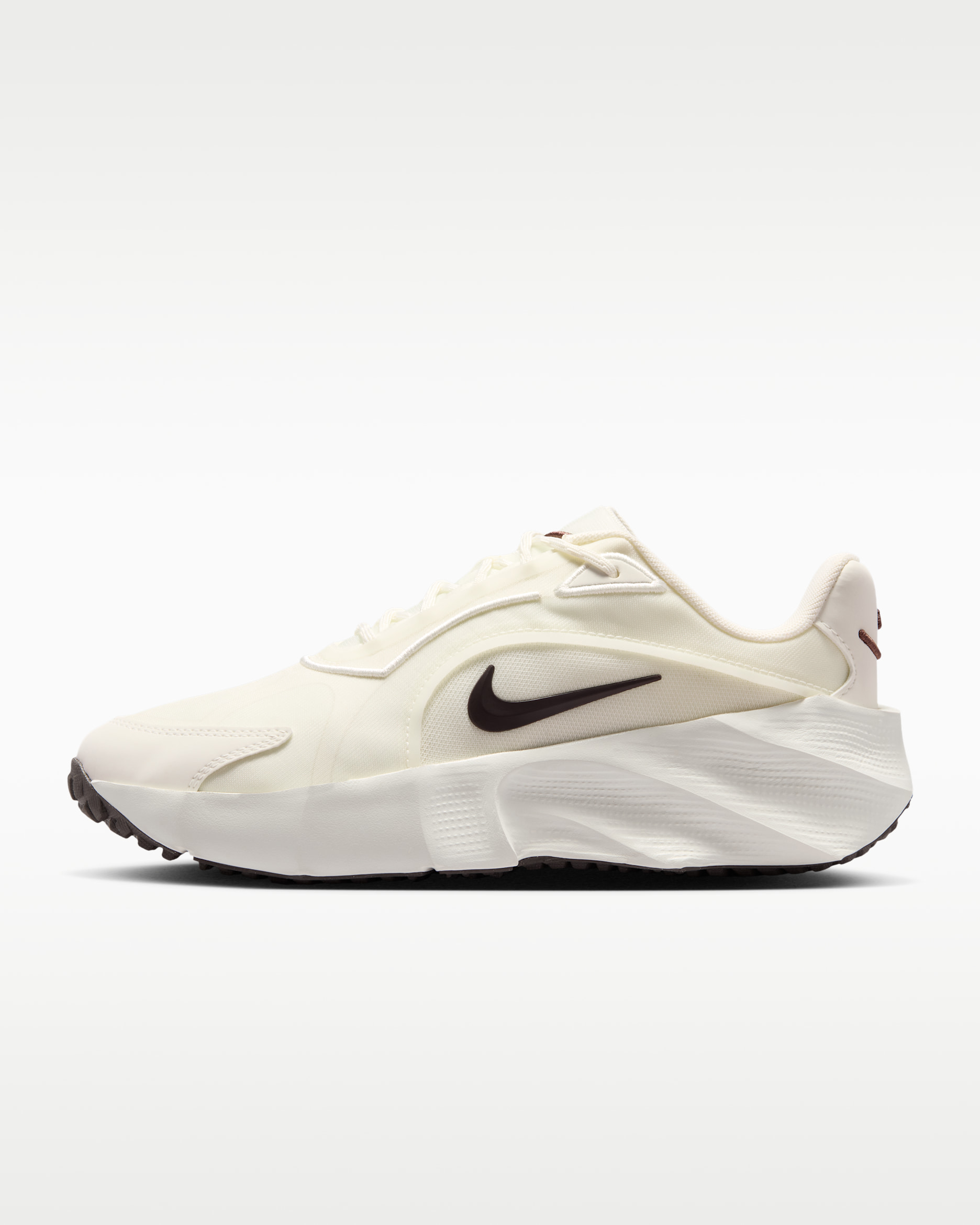 Nike Aura Edge Women's Shoes - Sail/Chocolate