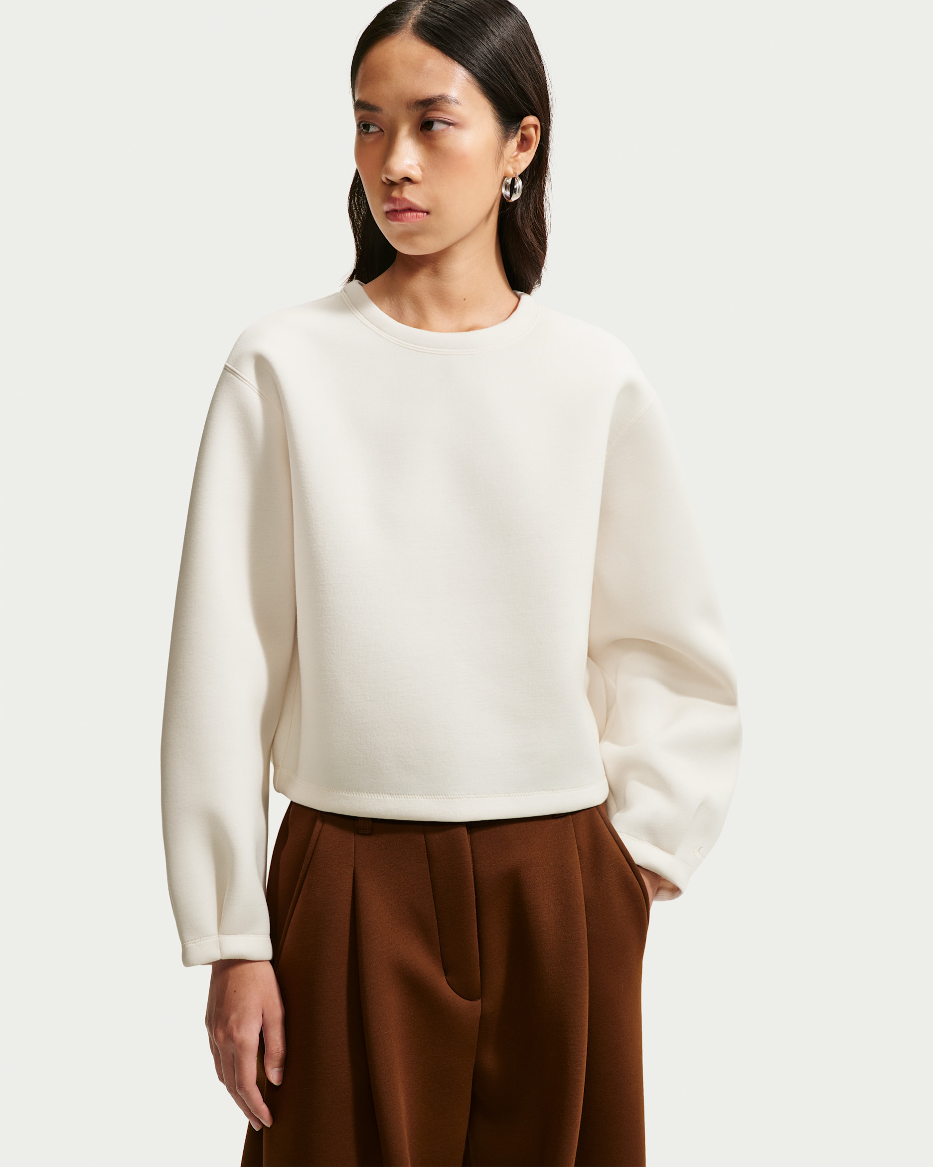 เสื้อแขนยาวทรงโอเวอร์ไซส์ผู้หญิง Nike Article Fleece - Chalk/Chalk