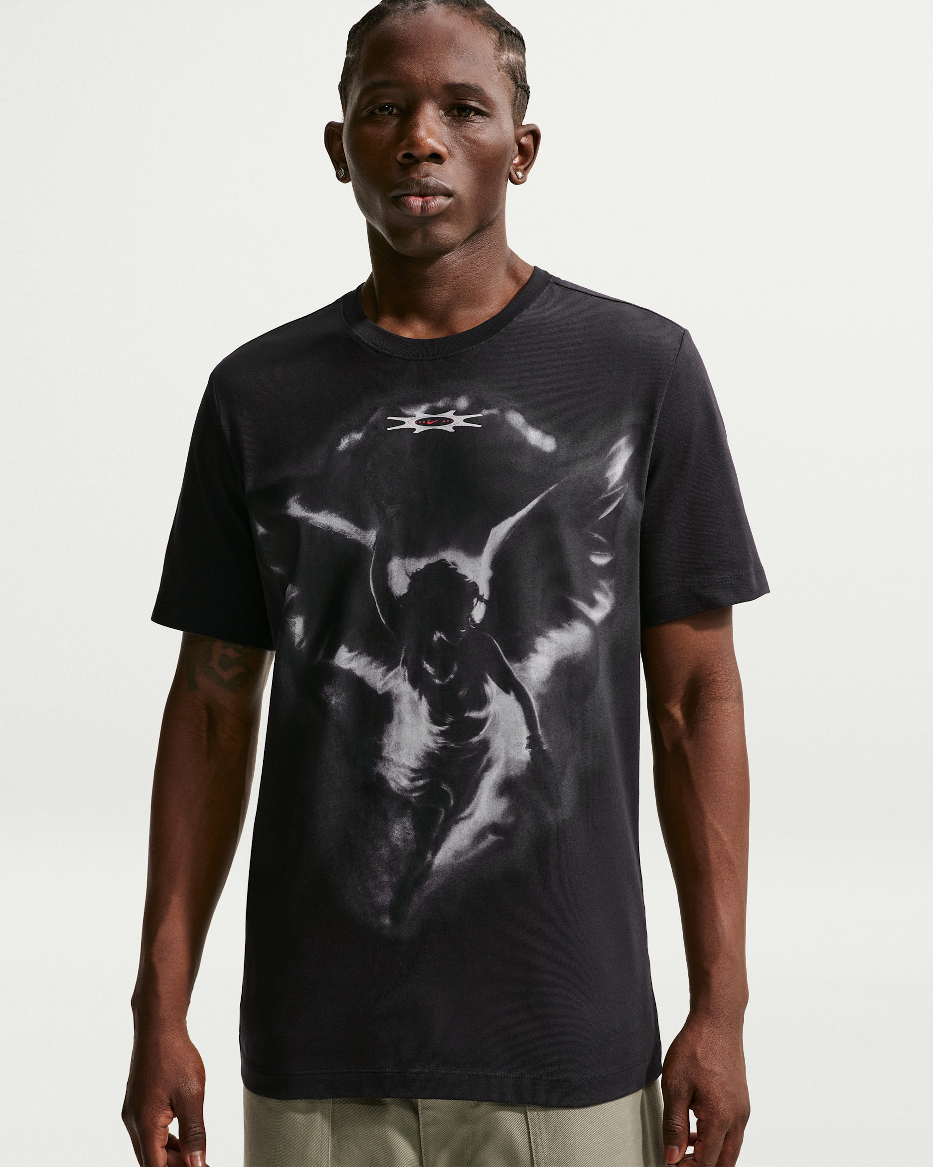 Nike Sportswear Men's T-Shirt - Black