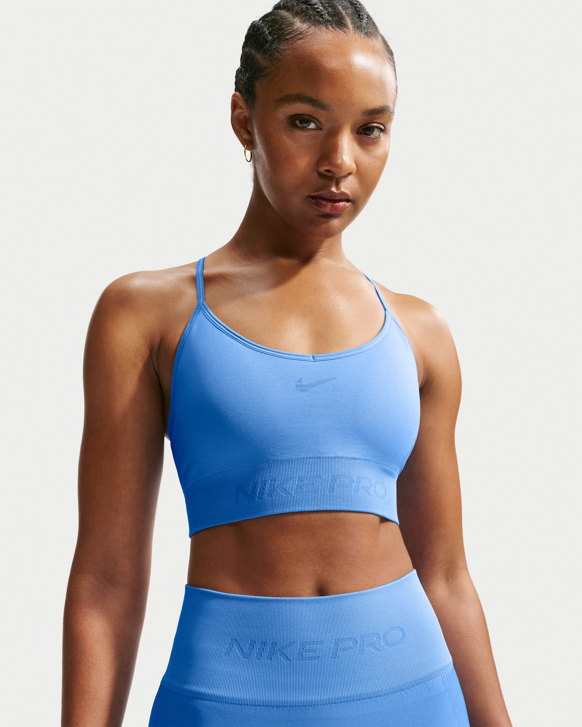 Bra deportivo de baja sujeción con almohadillas para mujer Nike Pro Seamless - Azul universitario