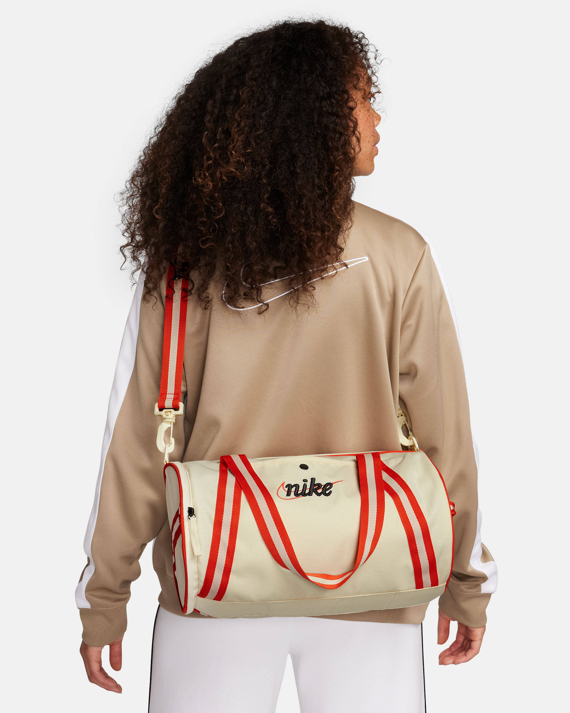 Nike Heritage Retro Duffel Bag (13L) - Coconut Milk/Picante Red/Black