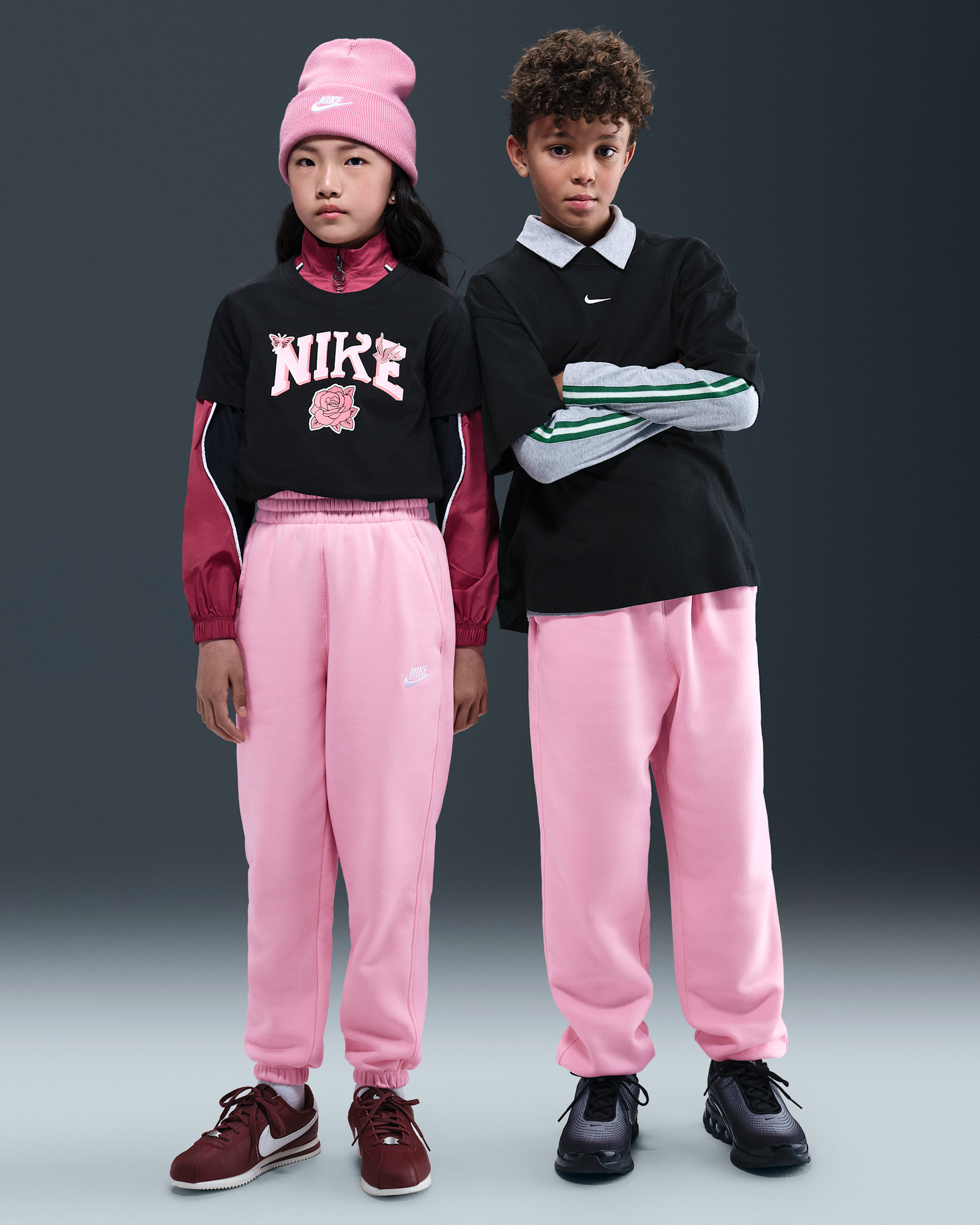 Pants holgados para niños talla grande Nike Sportswear Club Fleece - Rosa suave medio/Rosa suave medio/Blanco