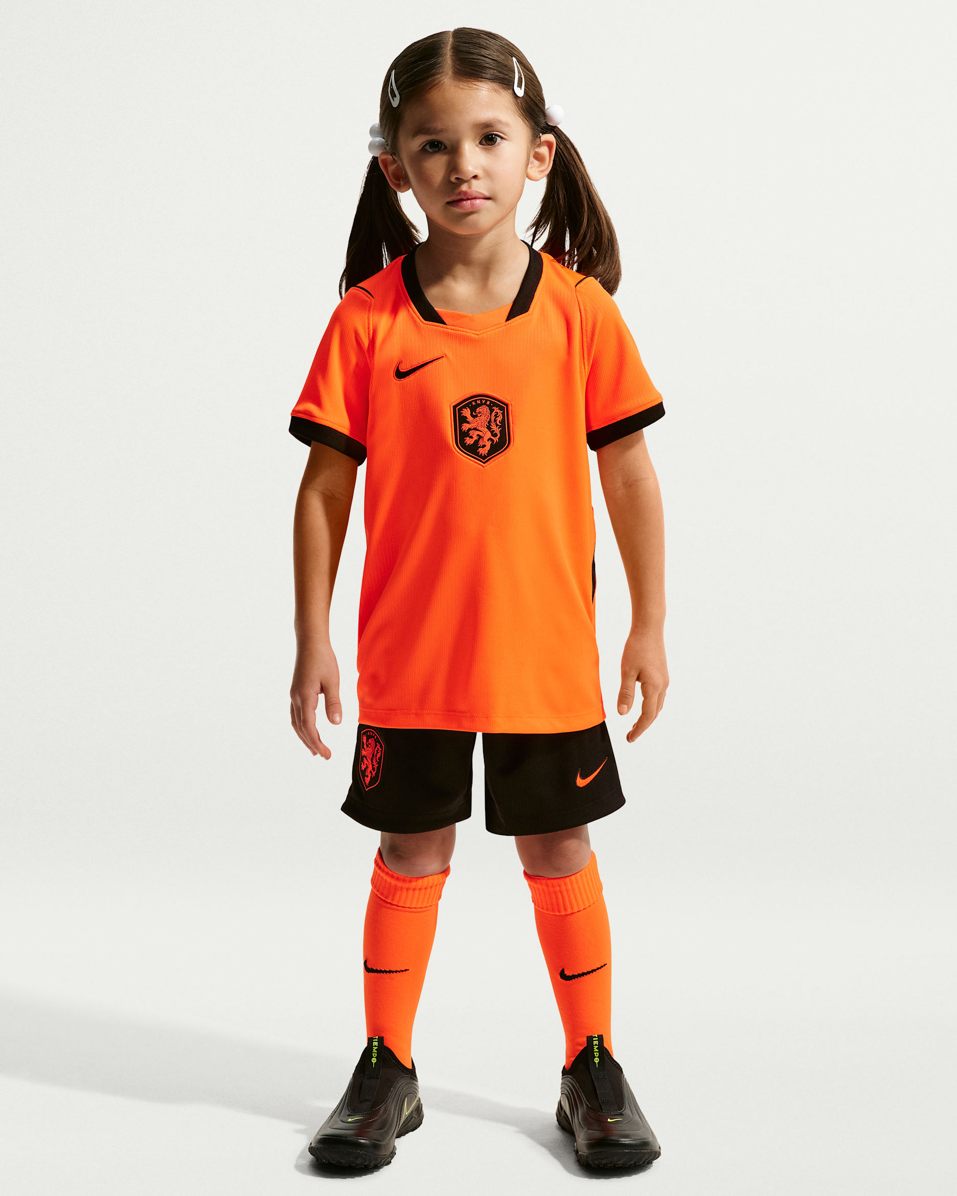 Netherlands 2026 Stadium Home Younger Kids' Nike Football Replica 3-Piece Kit - Hyper Crimson/Black