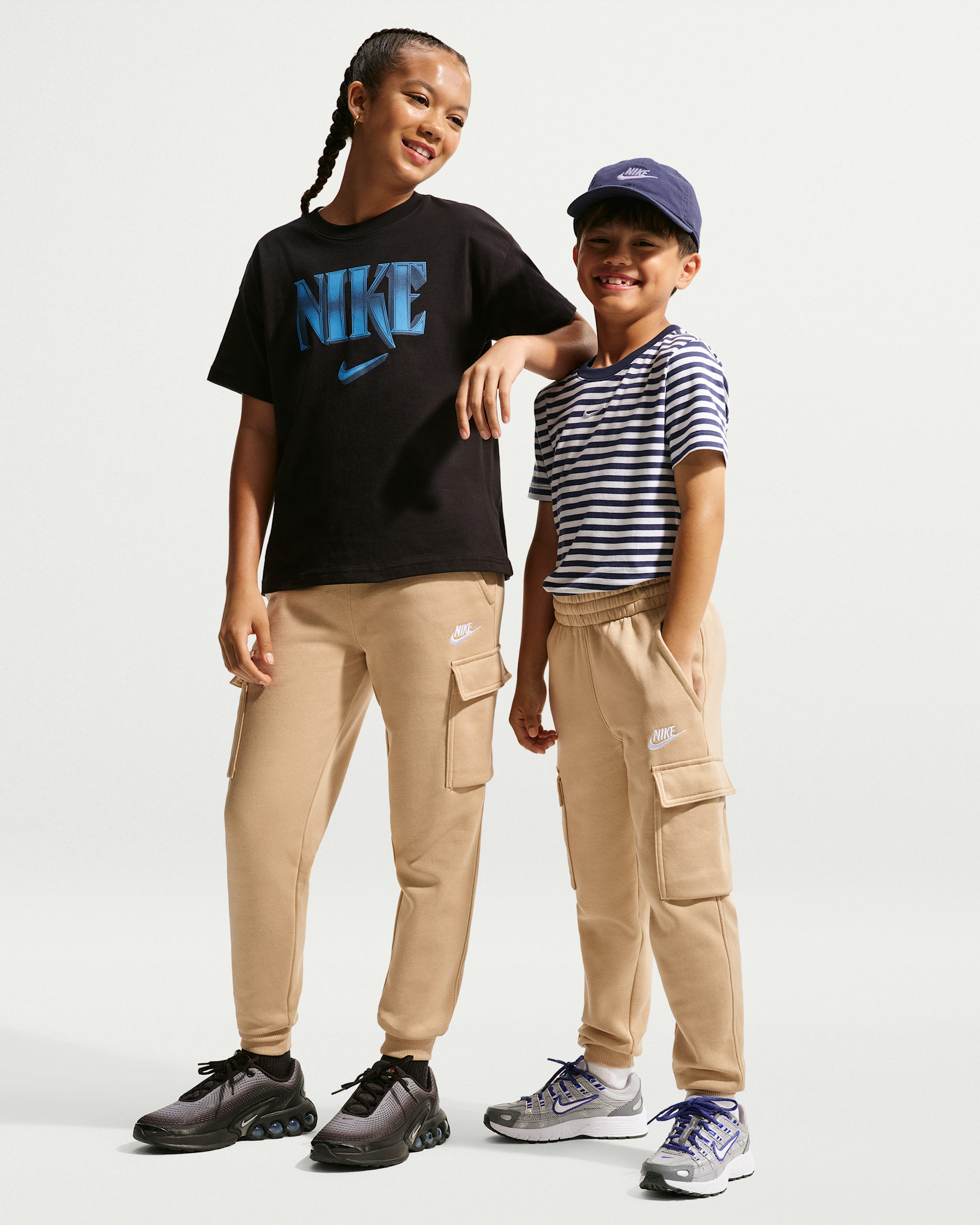 Nike Sportswear Club Fleece Big Kids' Cargo Pants - Linen/Linen/White