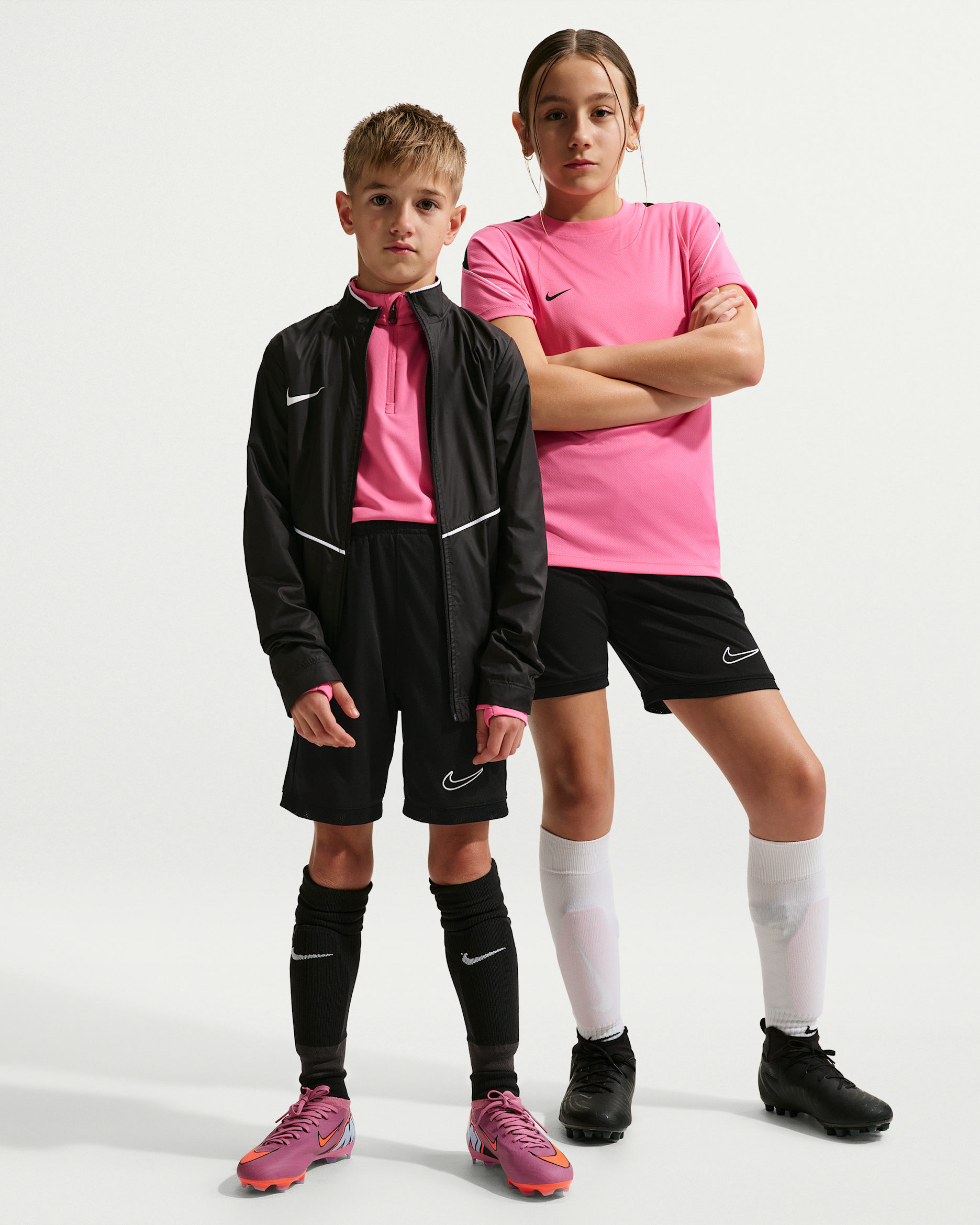 Nike Academy Dri-FIT Fußball Shorts aus Webmaterial (ältere Kinder) - Schwarz/Schwarz/Weiß