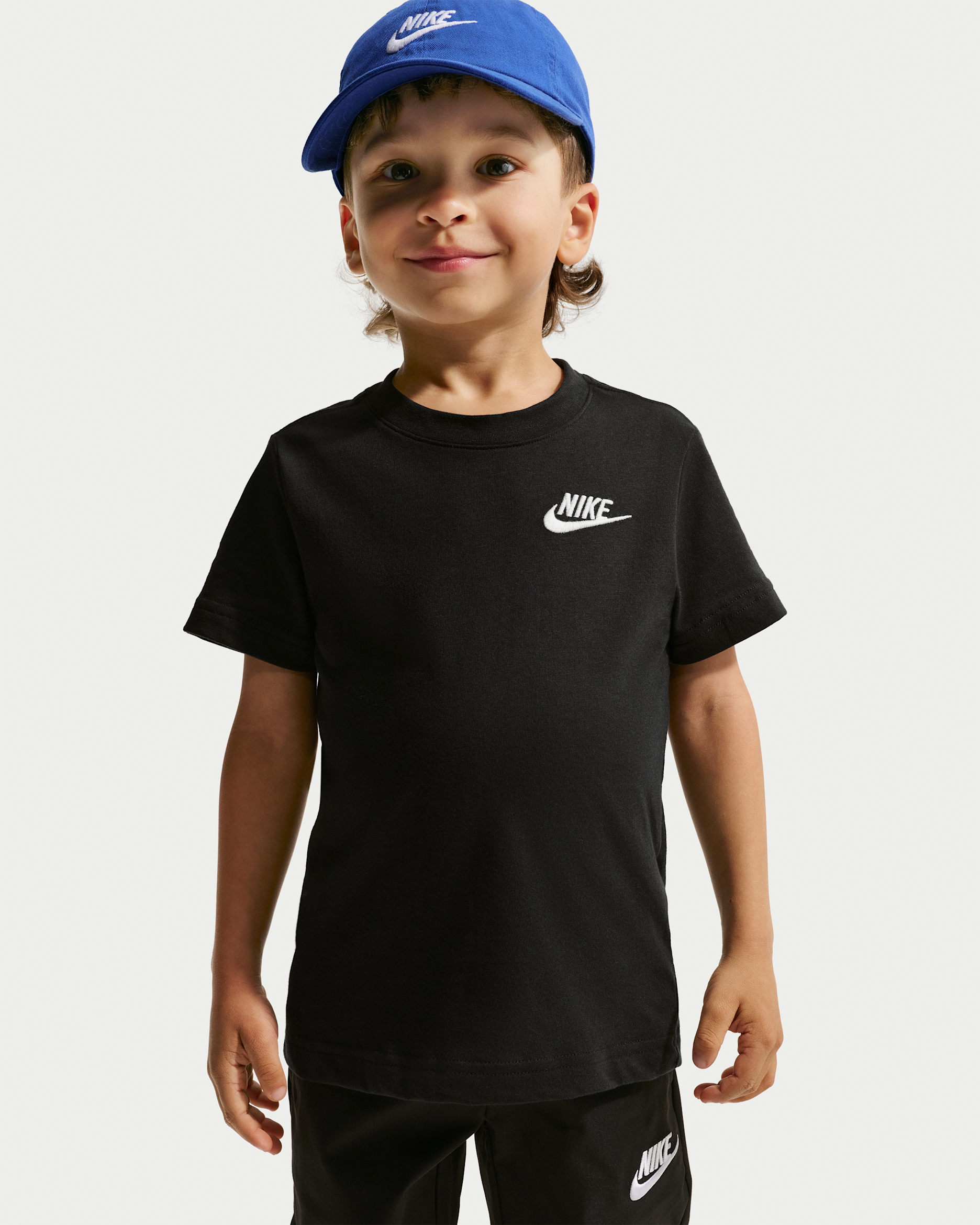 T-shirt bordada Nike Sportswear Futura para criança - Preto