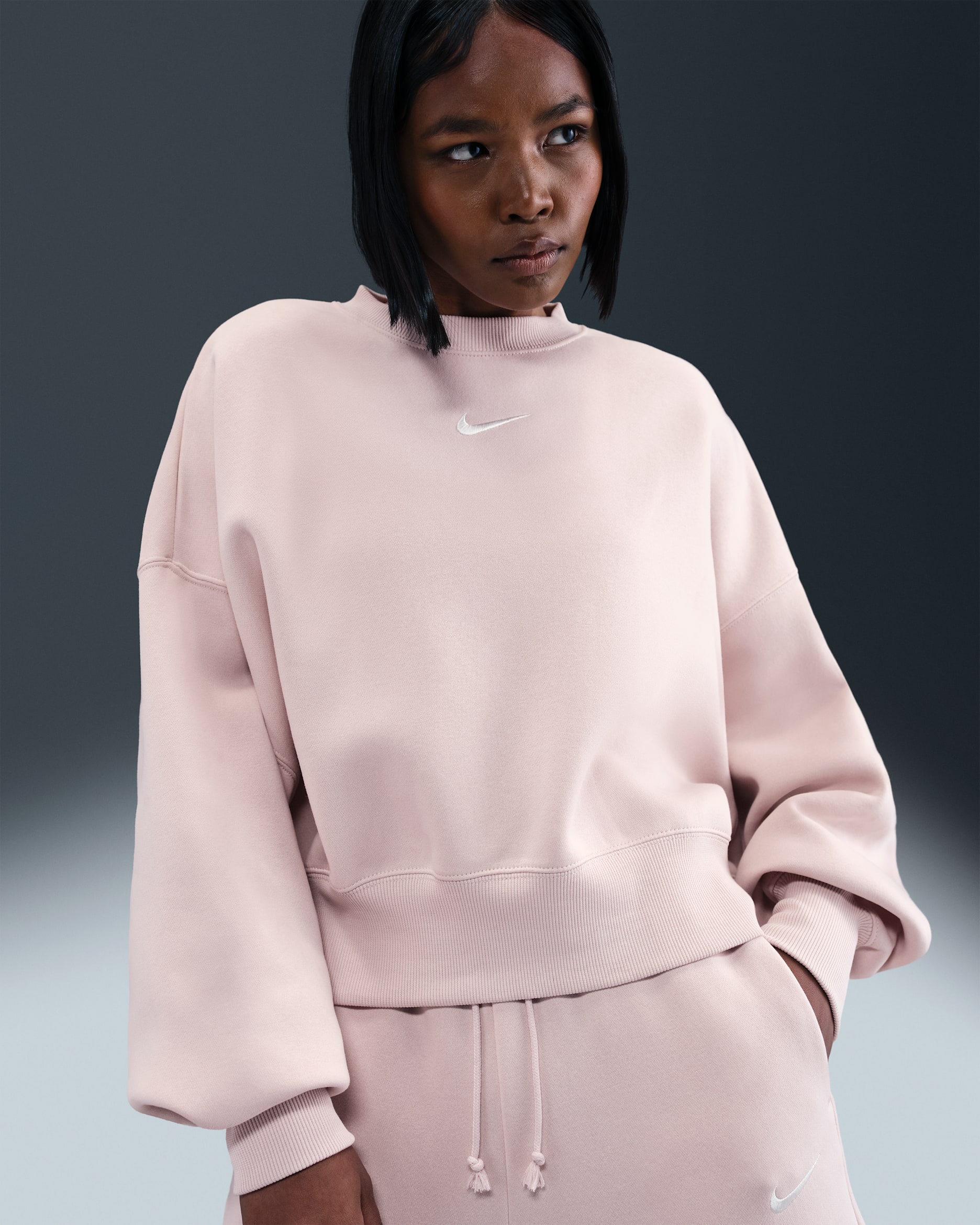 Nike Sportswear Phoenix Fleece Women's Over-Oversized Crew-Neck Sweatshirt - Silt Red/Sail