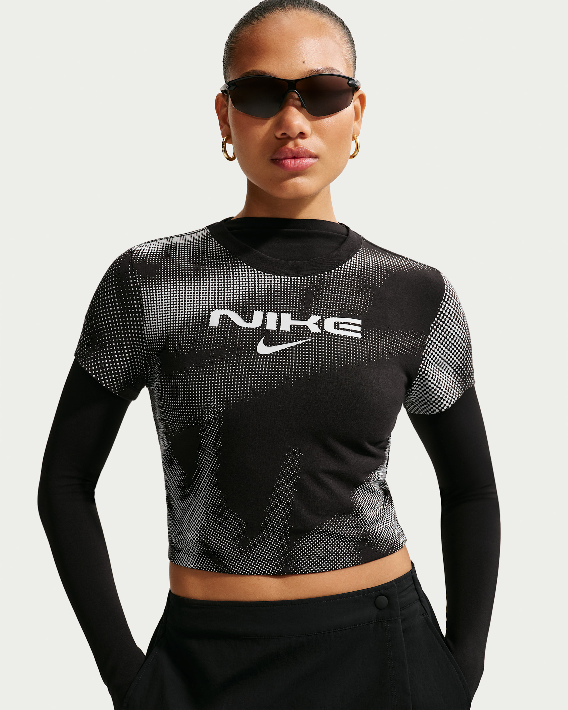Nike Sportswear Chill Knit Women's Slim Cropped T-Shirt - Black