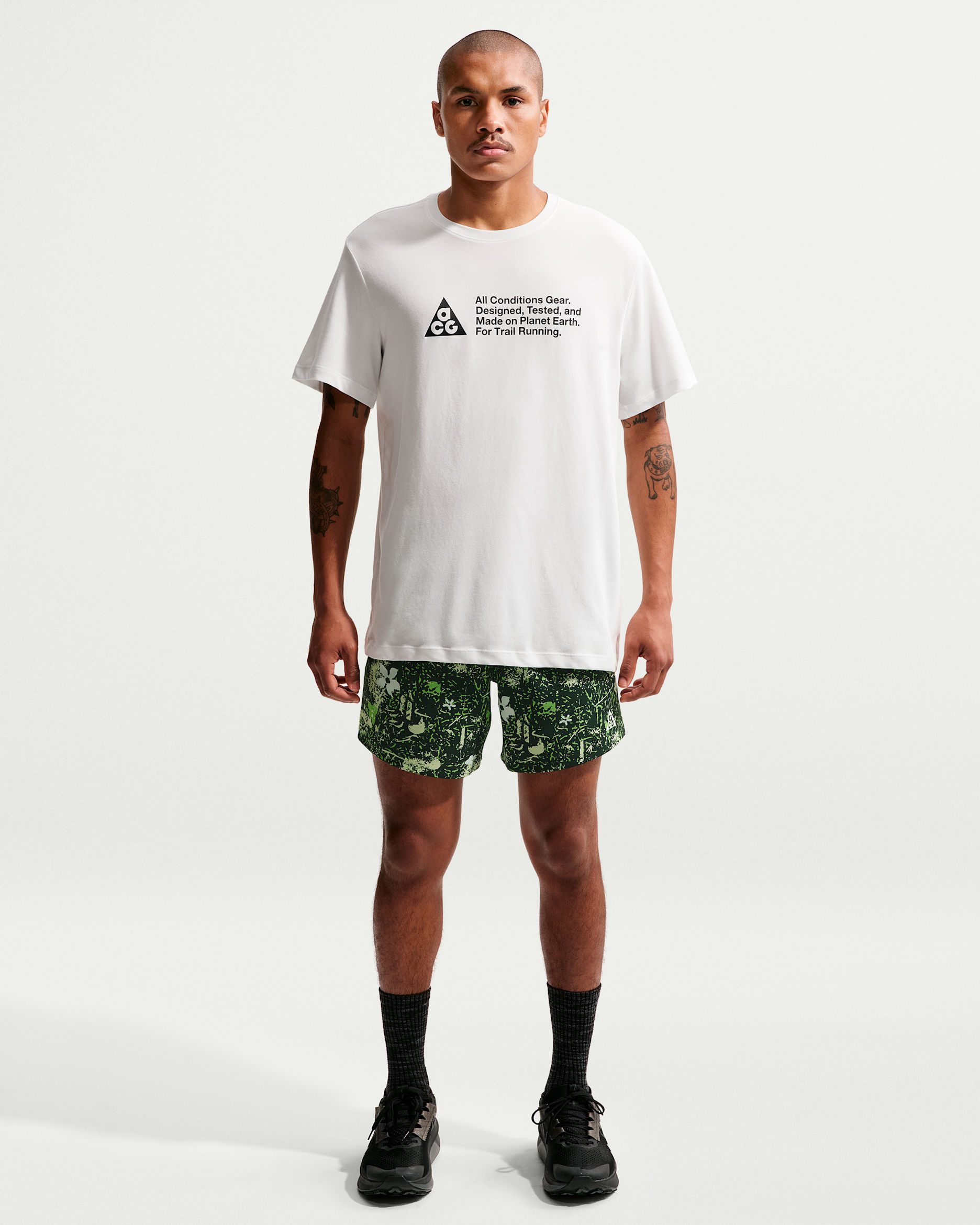 Nike ACG "Second Sunrise" Men's Dri-FIT 6" Brief-Lined Trail Running Shorts - Mean Green/Black Spruce/Summit White