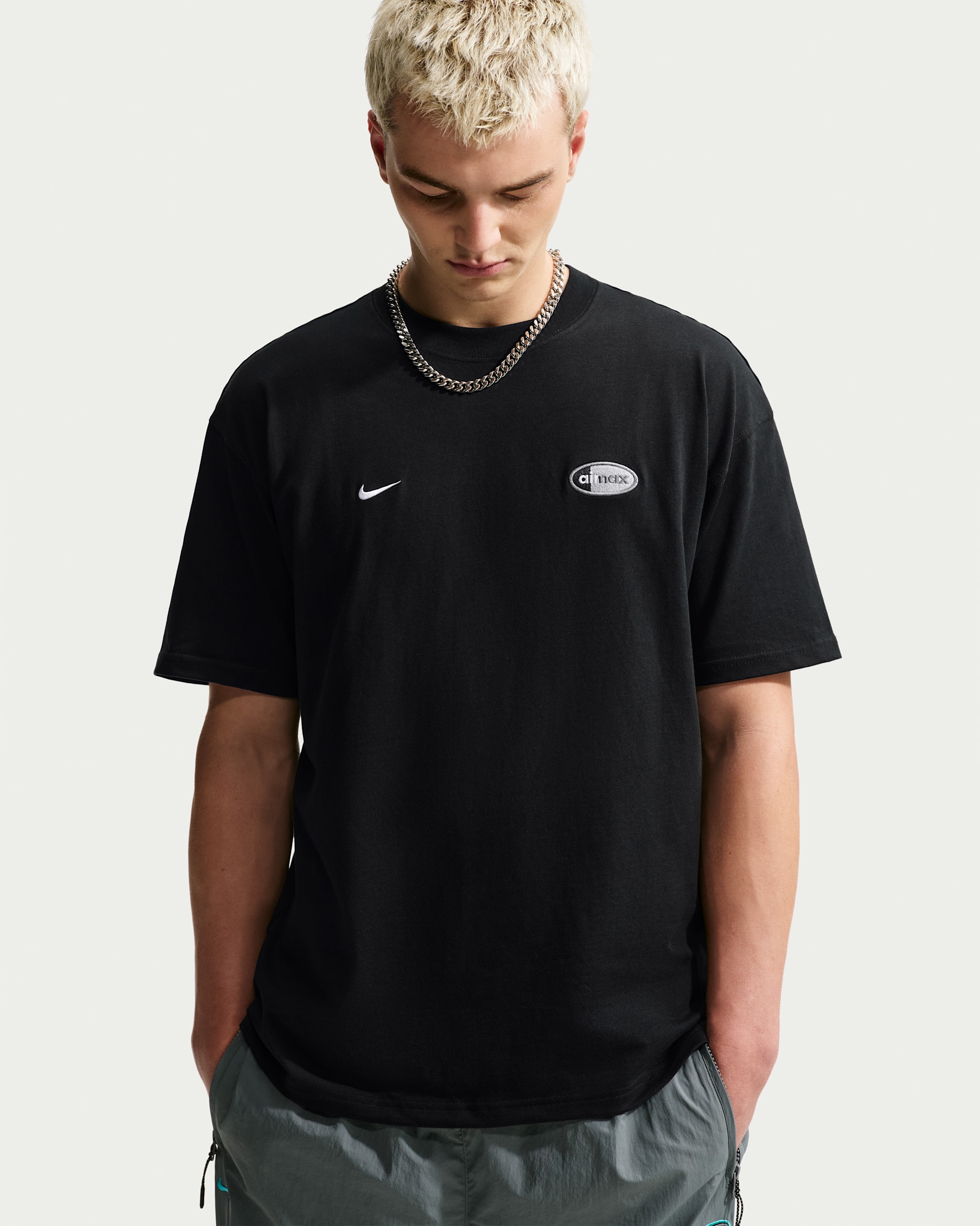 Nike Sportswear Men's T-Shirt - Black/Cool Grey